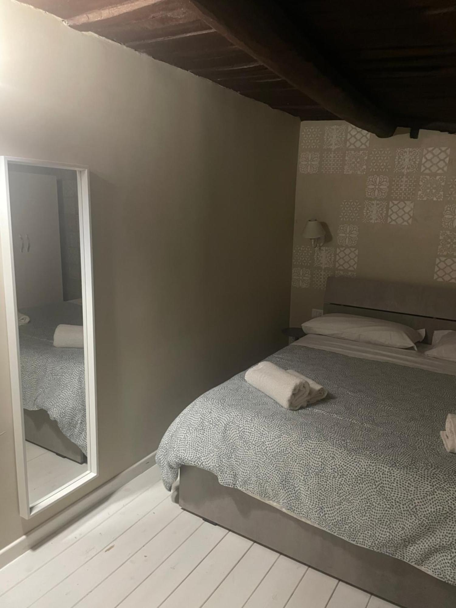 Apartment Sottosopra Naples