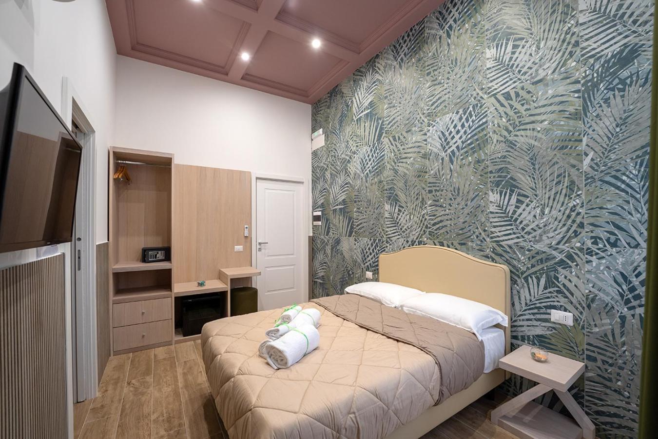 P.c. Boutique H. Vesuvius, Centro, By Clapa Group Naples