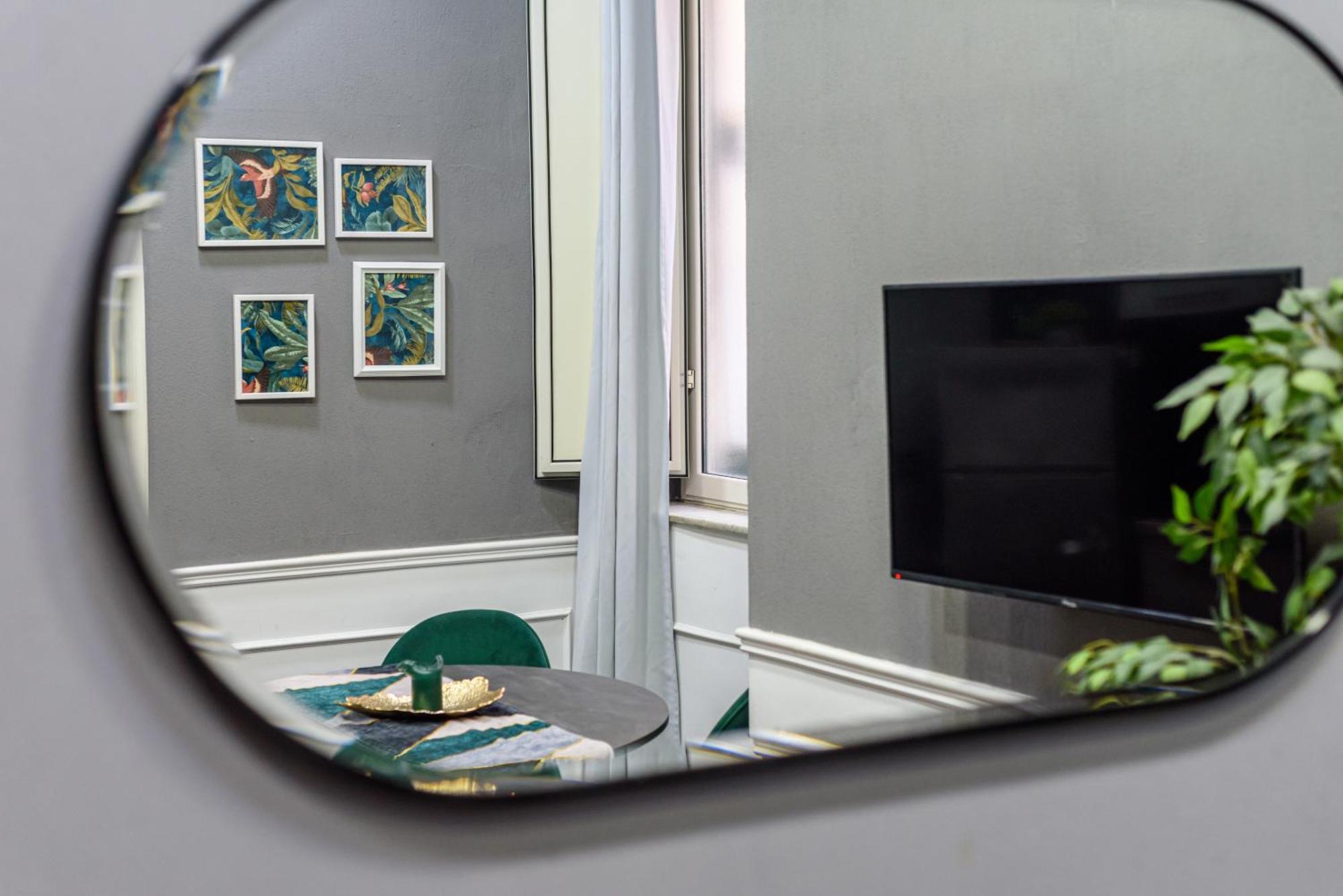 Duomo Luxury In Center Apartment