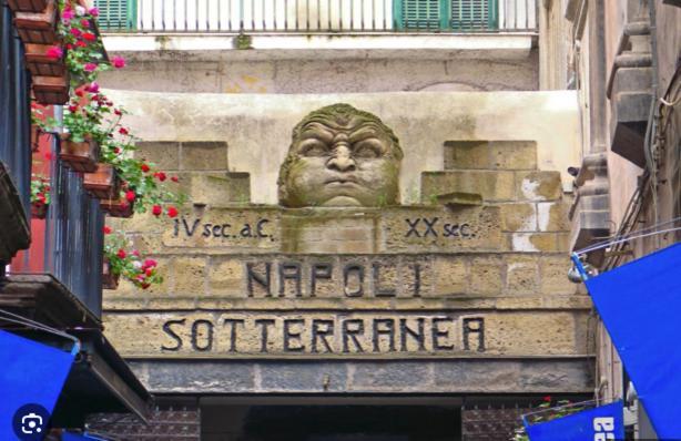 Apartment Ira House Naples
