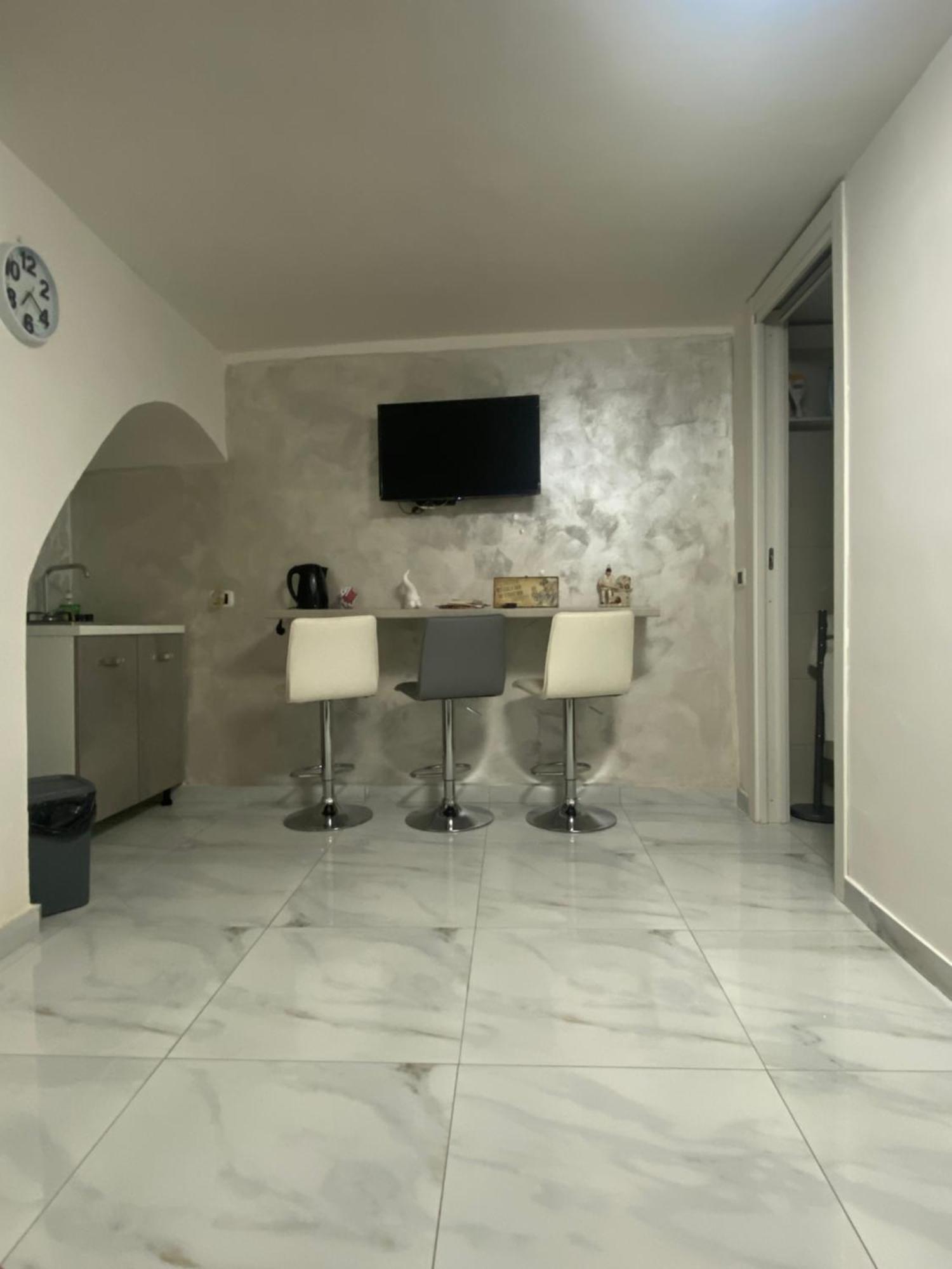 La Casa Di Pulcinella Naples