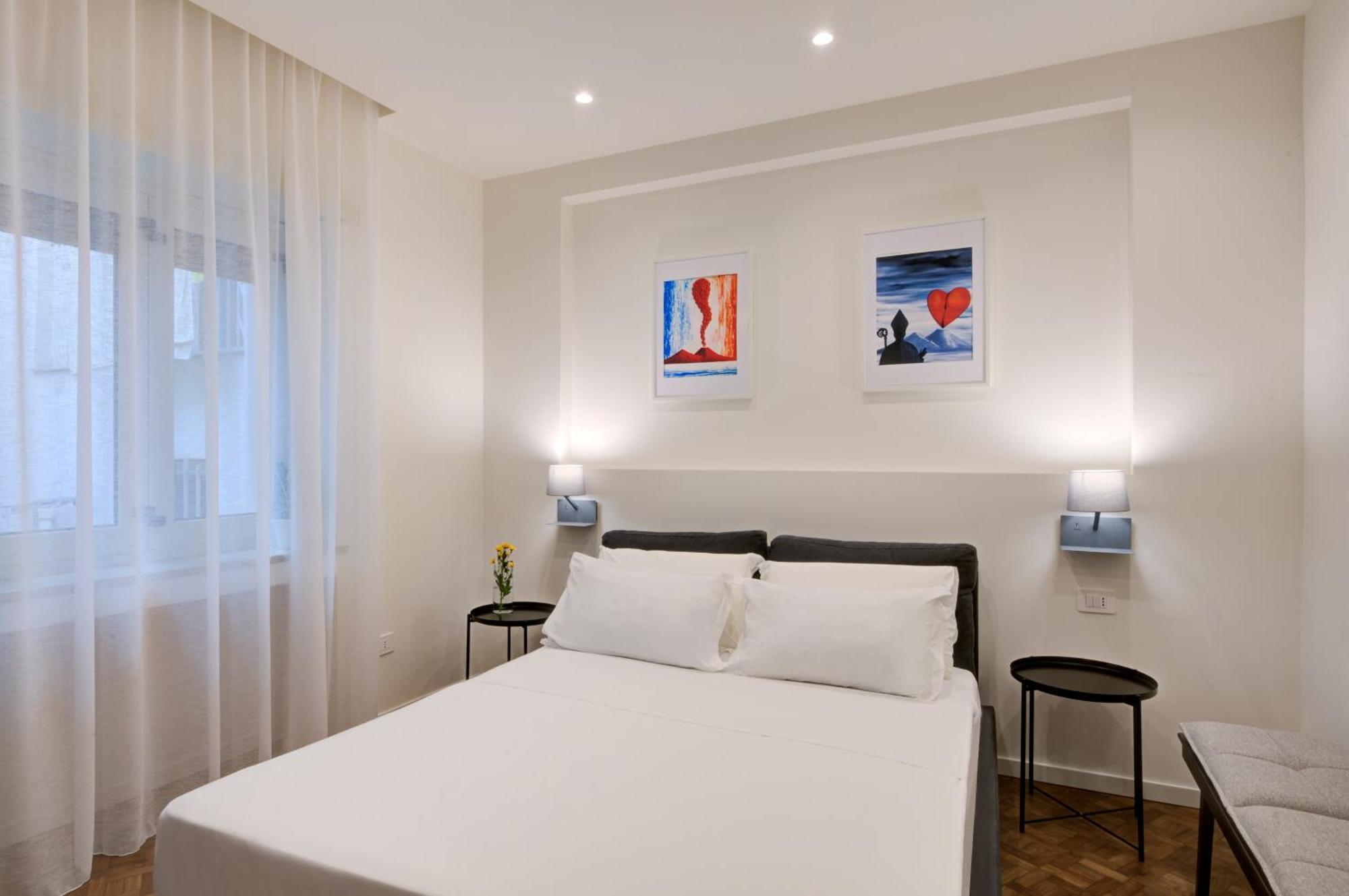 Well - Piazza Dei Martiri Bed & Breakfast Naples