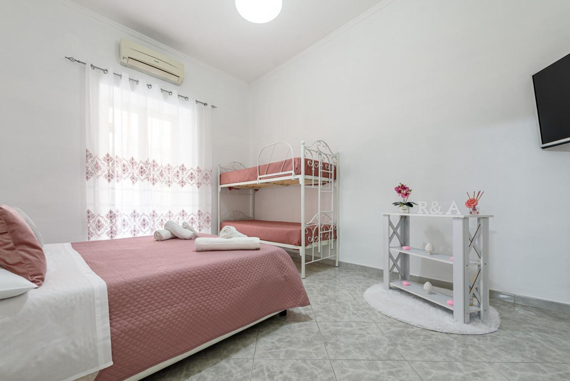 Apartment House Raffy & Ary Naples