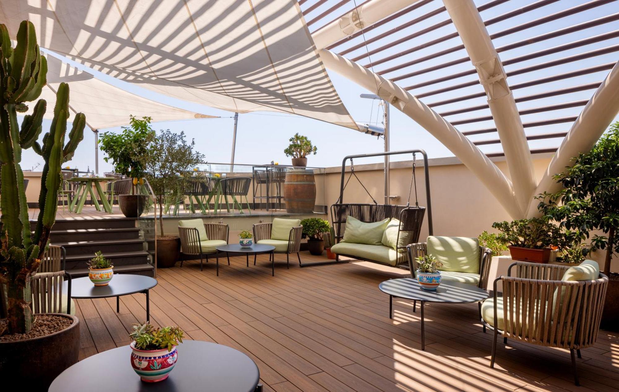 Una Hotels Napoli Hotel 4*