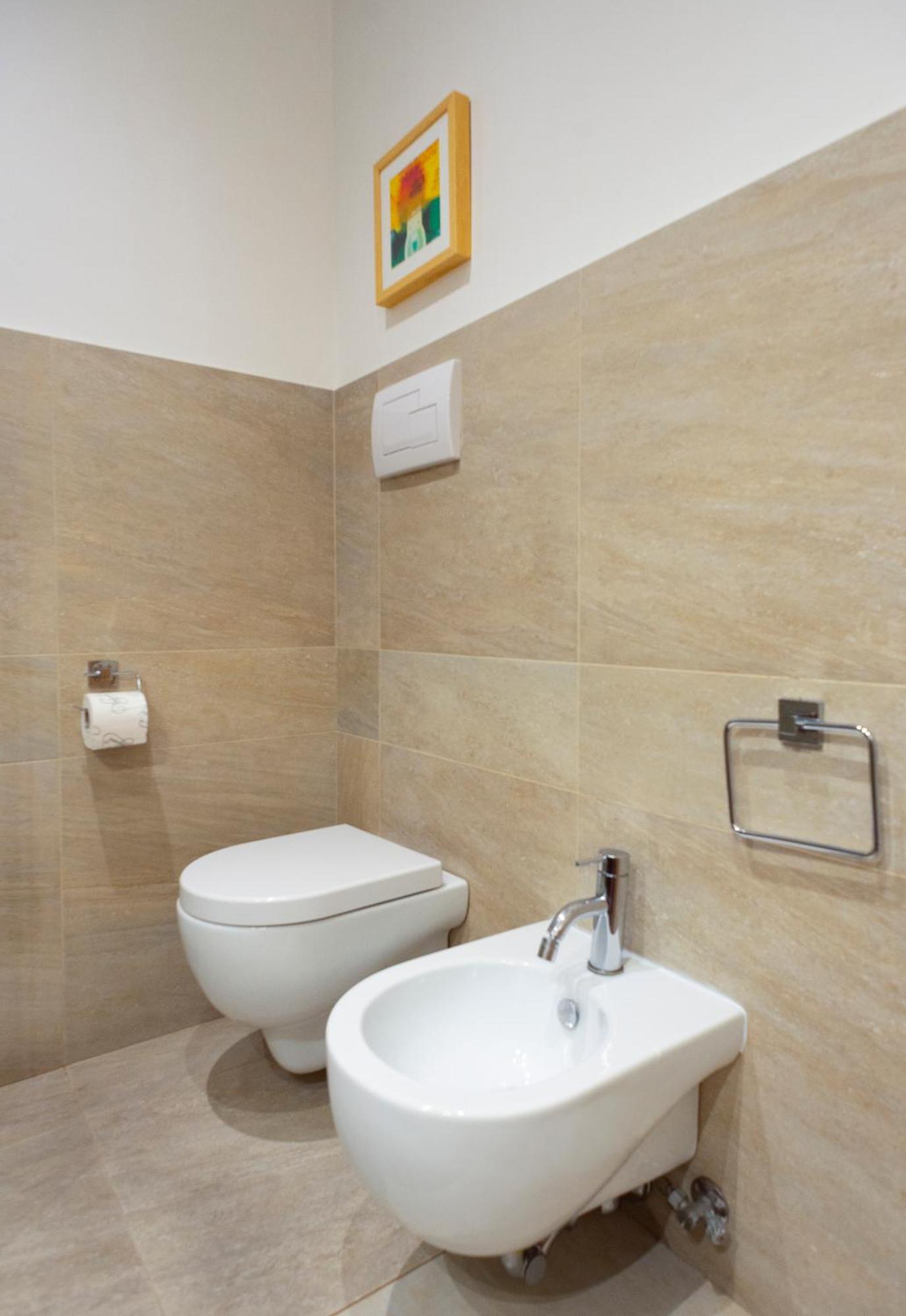 Apartment La Casa Blu A Toledo Di Alberto Naples