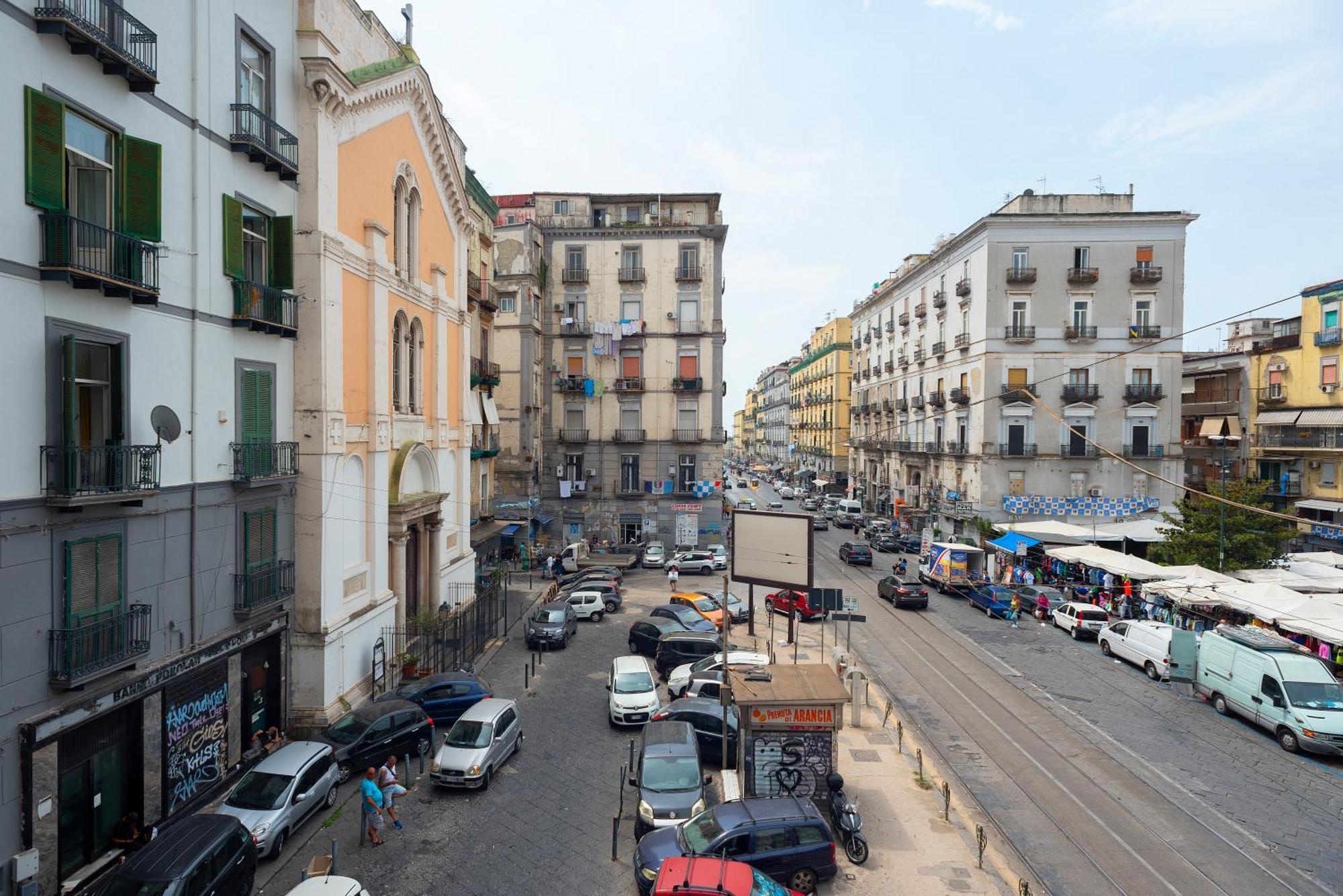 Donna Adelina 2* Naples