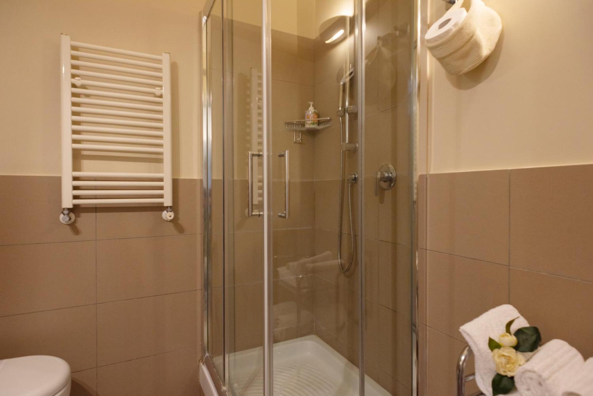 Donna Adelina Bed & Breakfast 2*