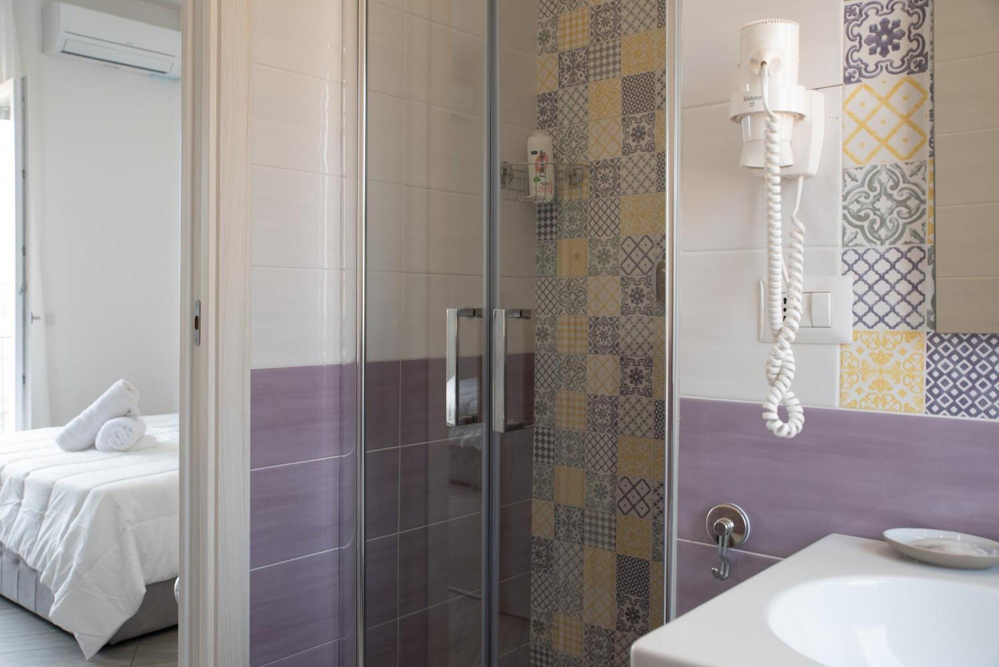 Bed & Breakfast Monteleone ,12 Naples