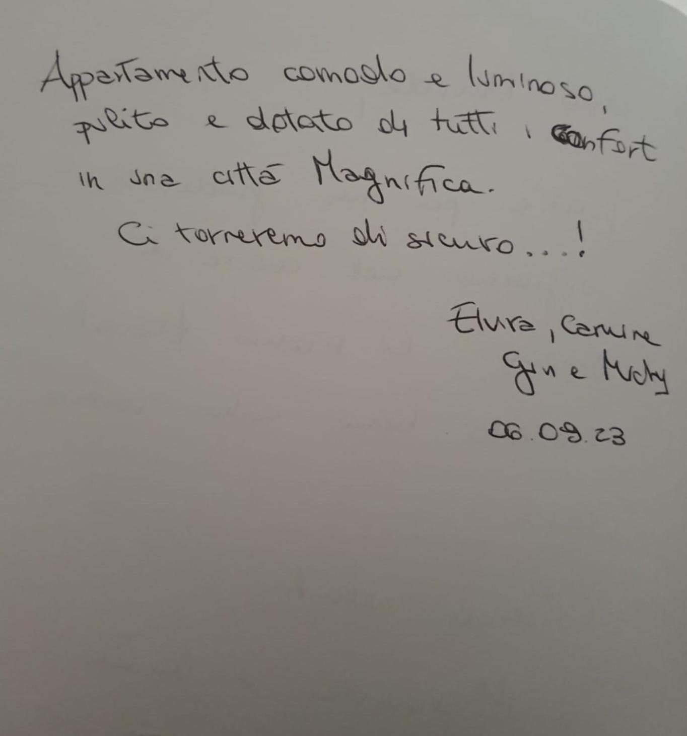 De Lollis Apartment Naples