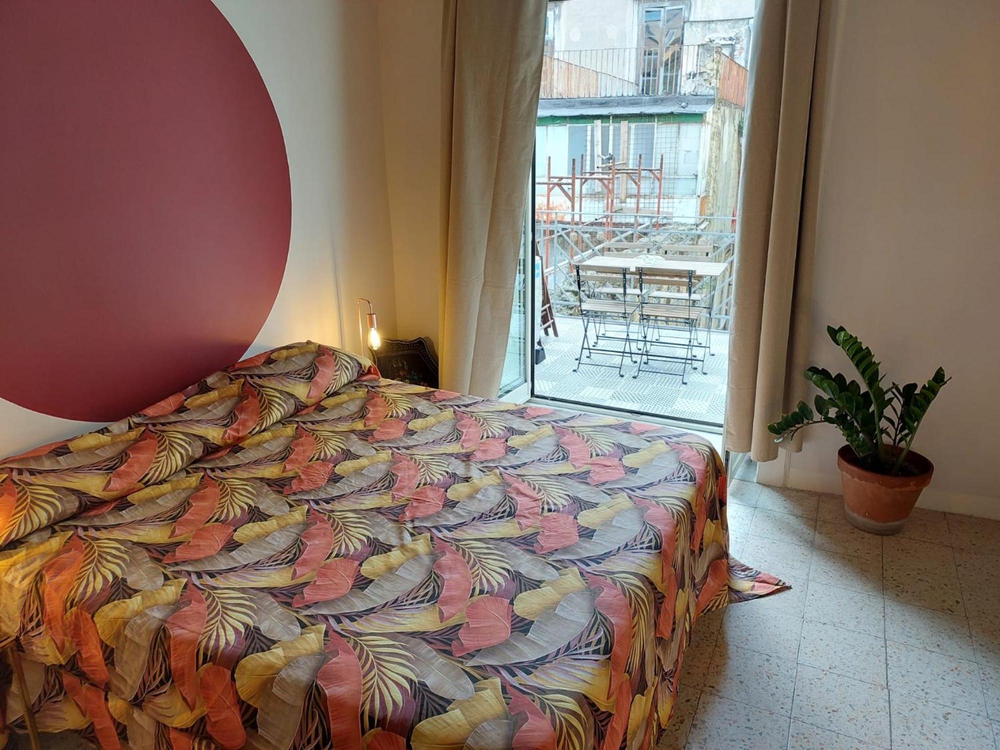 Palazzo Carafa Di Montorio Bed & Breakfast *