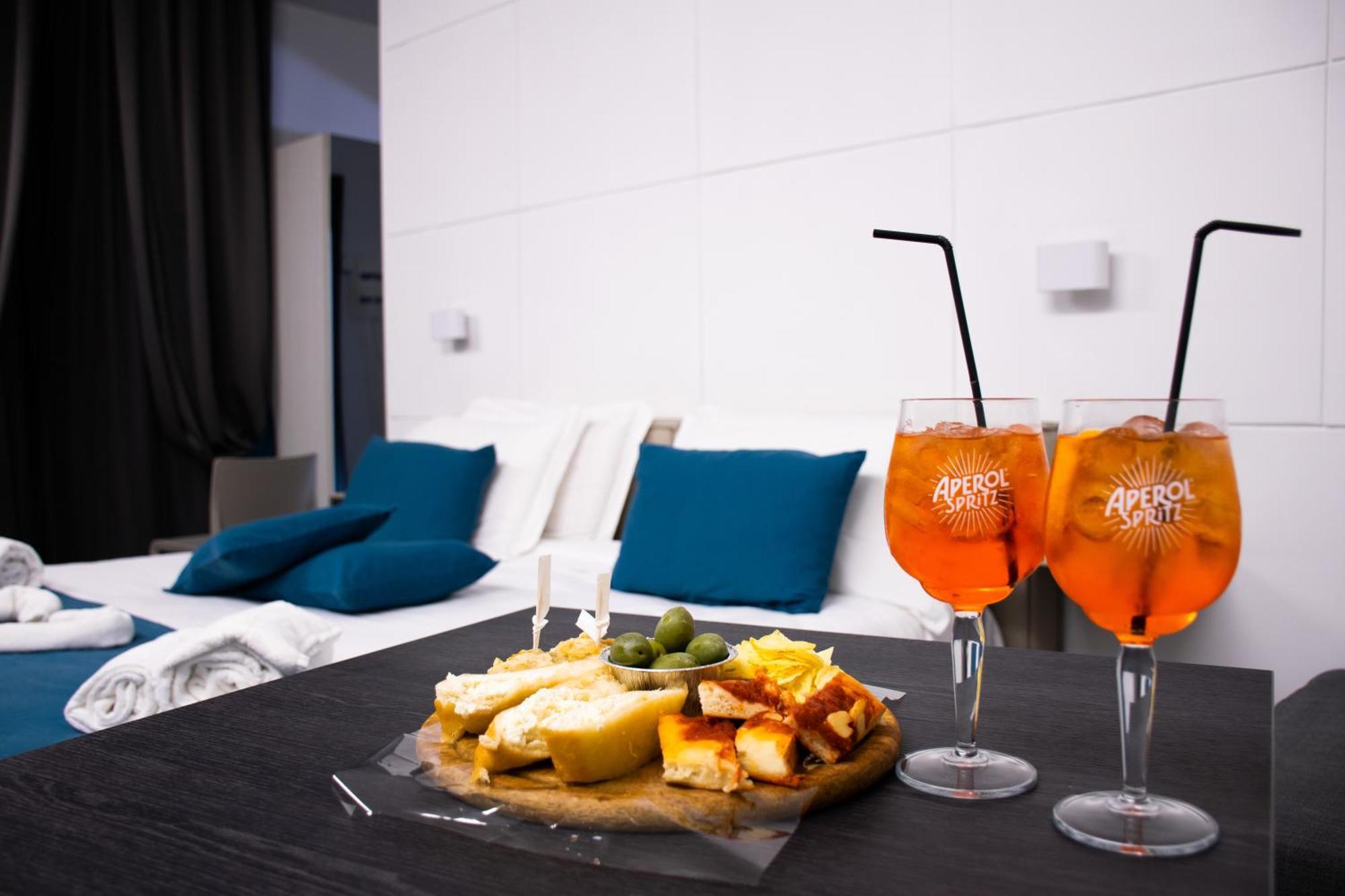 Bed & Breakfast Megaris Luxury *