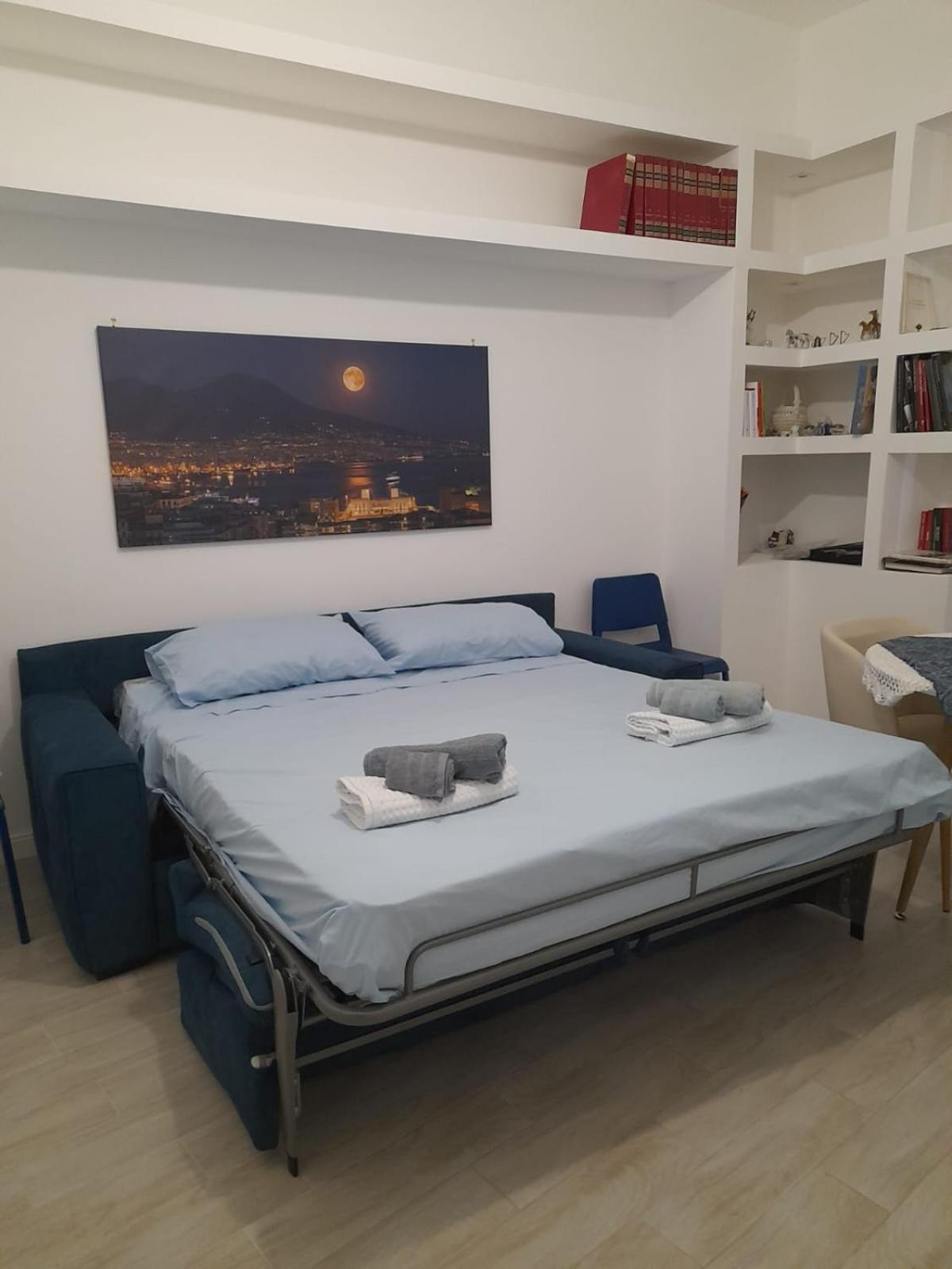 Pastel Blue House X 5 People In Corso Above Metro Montesanto Apartment *