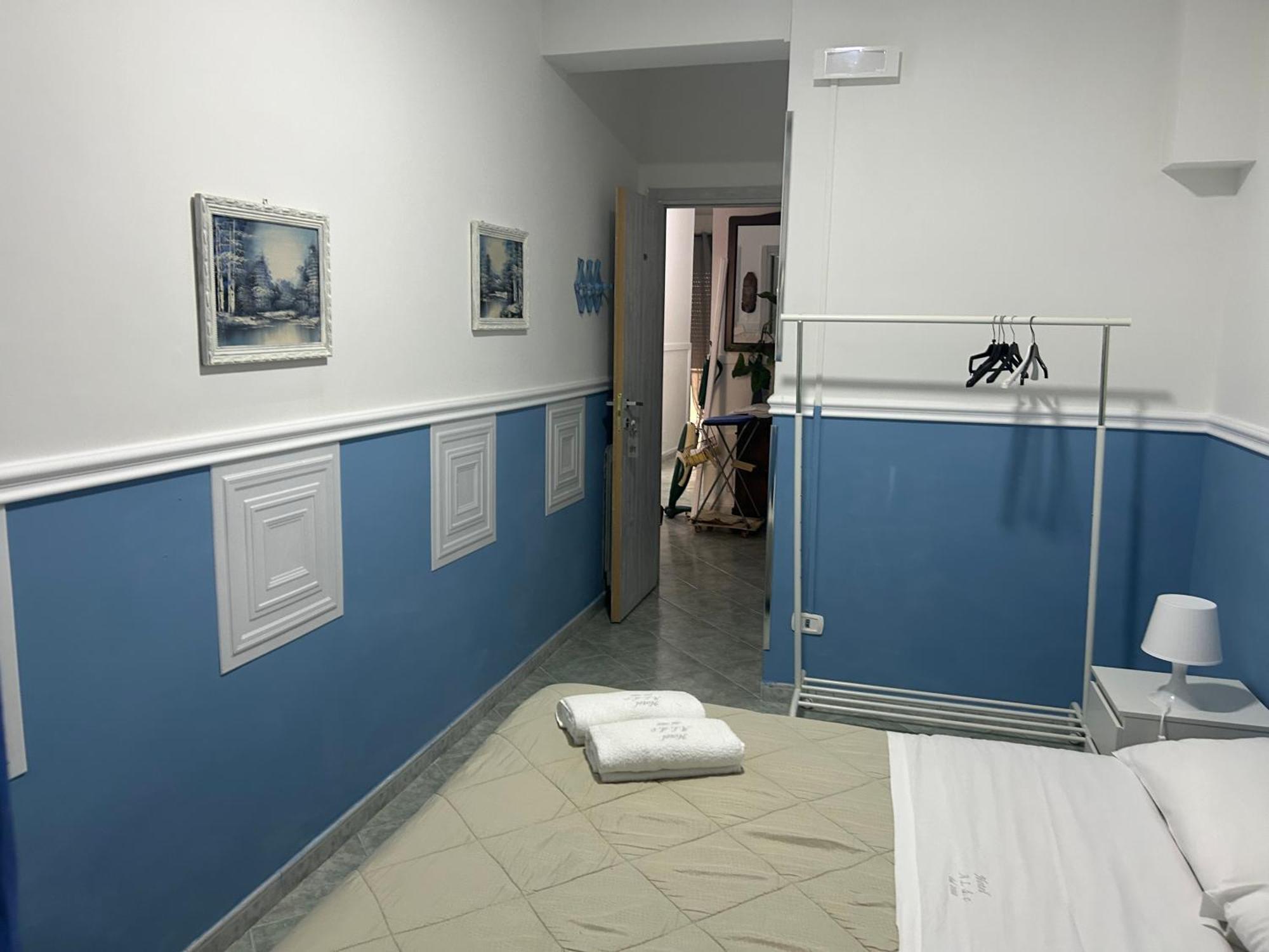 Del Conte 2* Naples