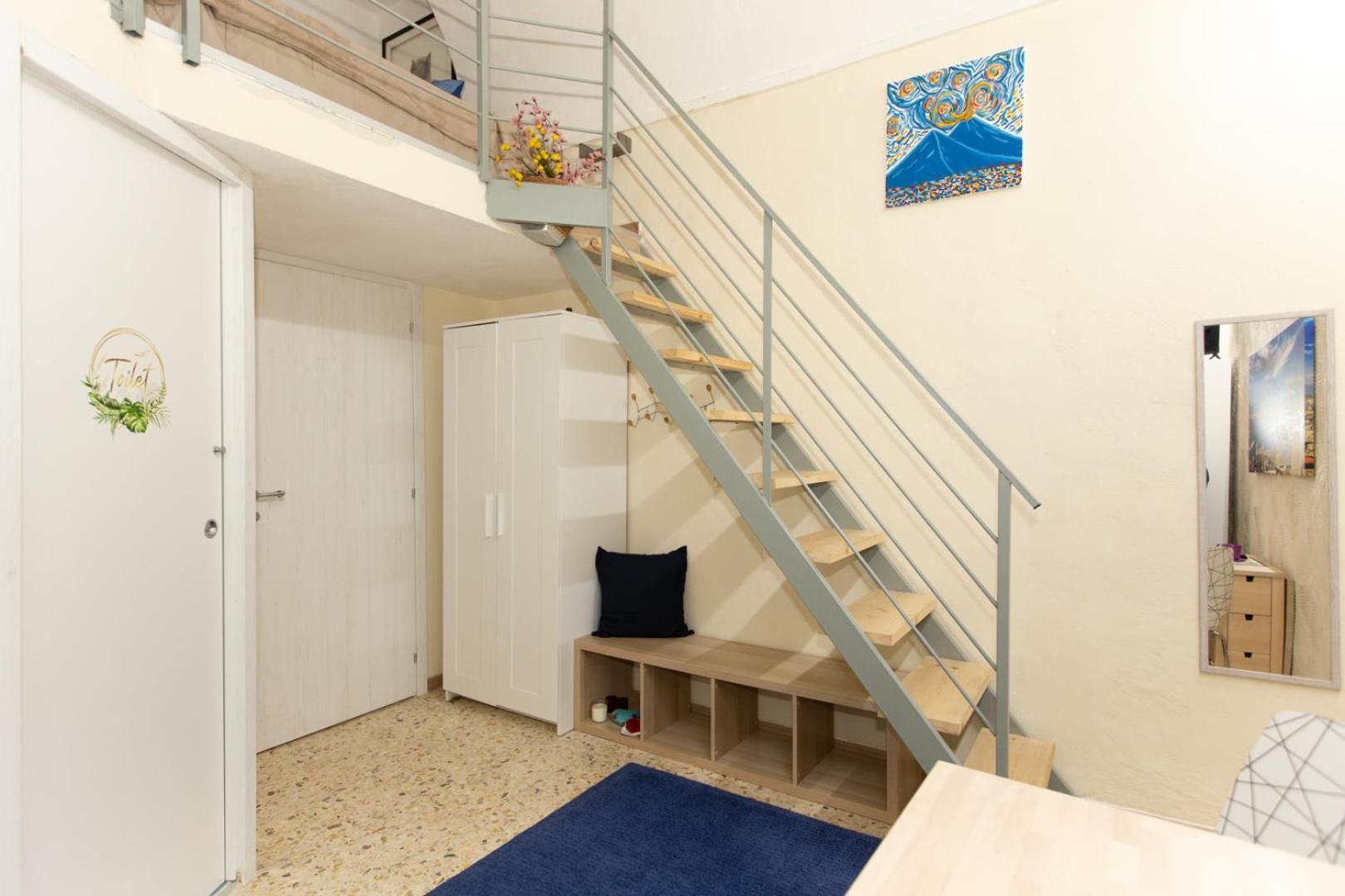 Limorooms Homestay Naples