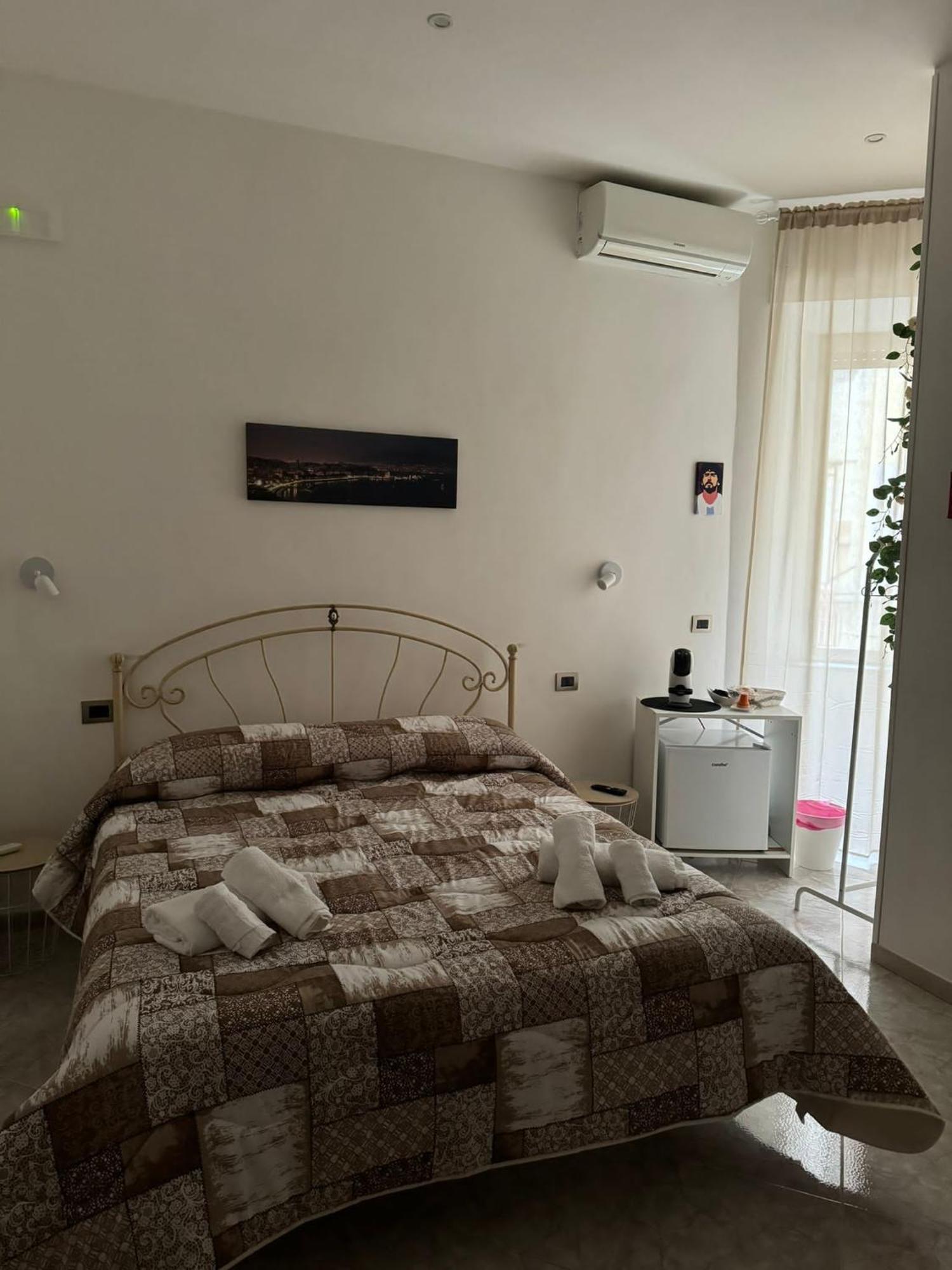 Partenope Bed & Breakfast