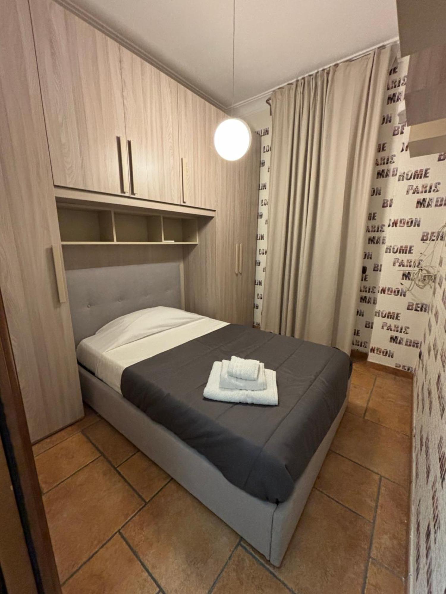 Mg Luxury Naples