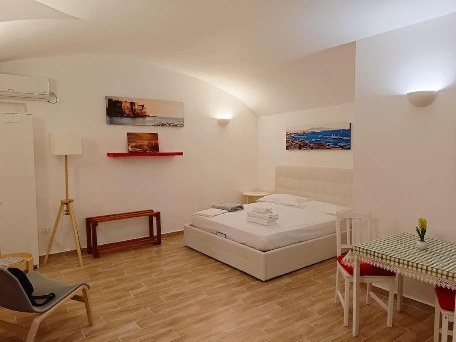 Alex Guest House. Apartment *