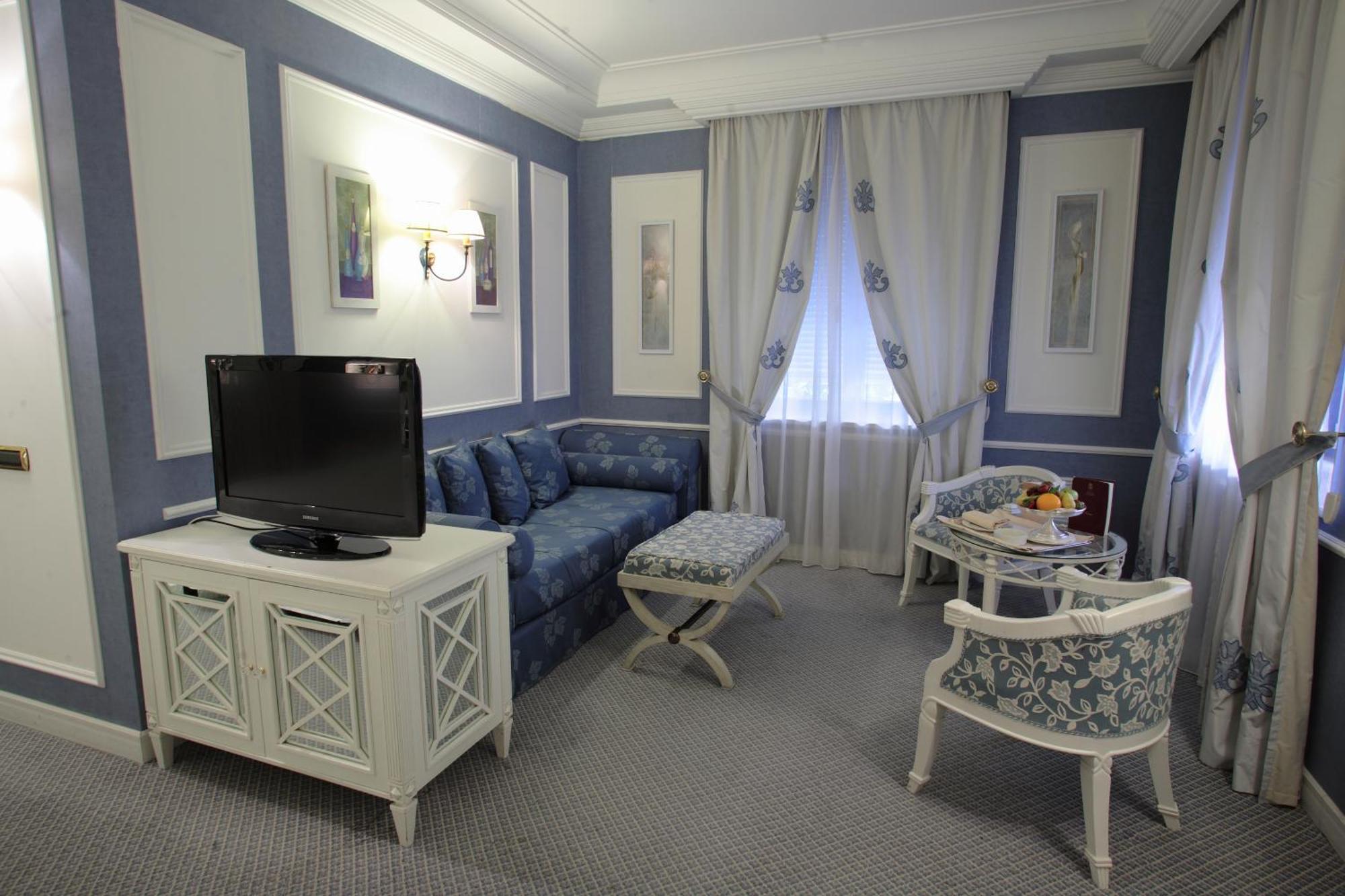 Hotel Palazzo Alabardieri 4*
