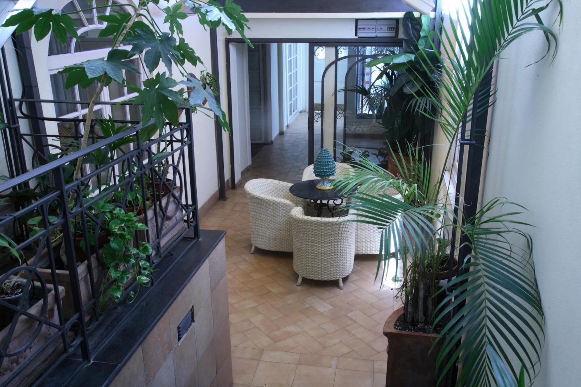 Hotel Palazzo Alabardieri 4*