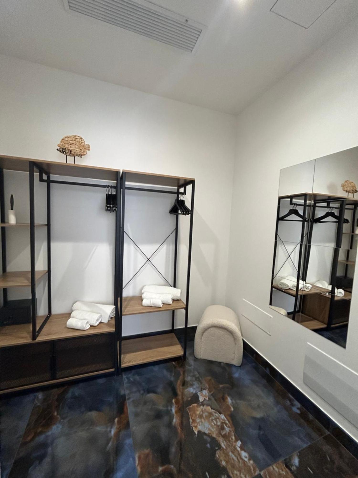 Core E Core Apartment *