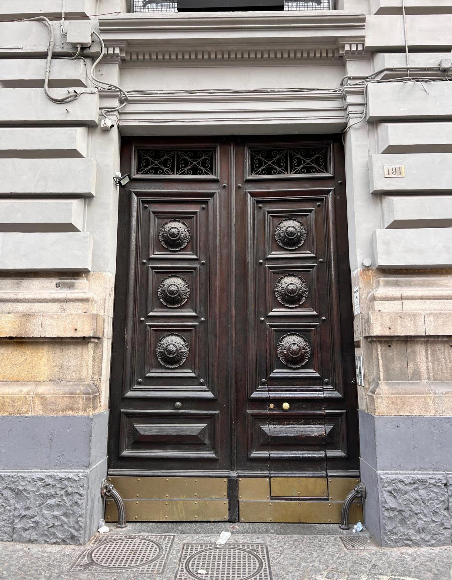 Unonoveuno Luxury