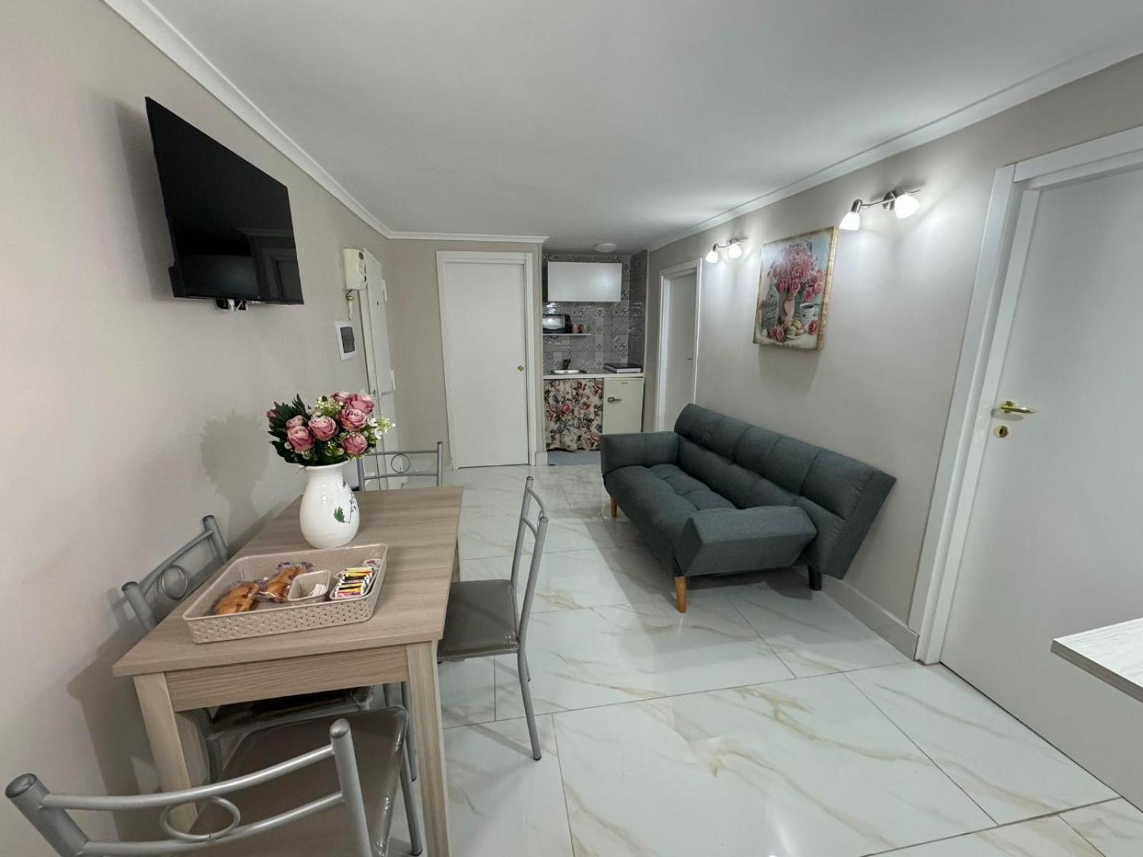 Apartment Camy