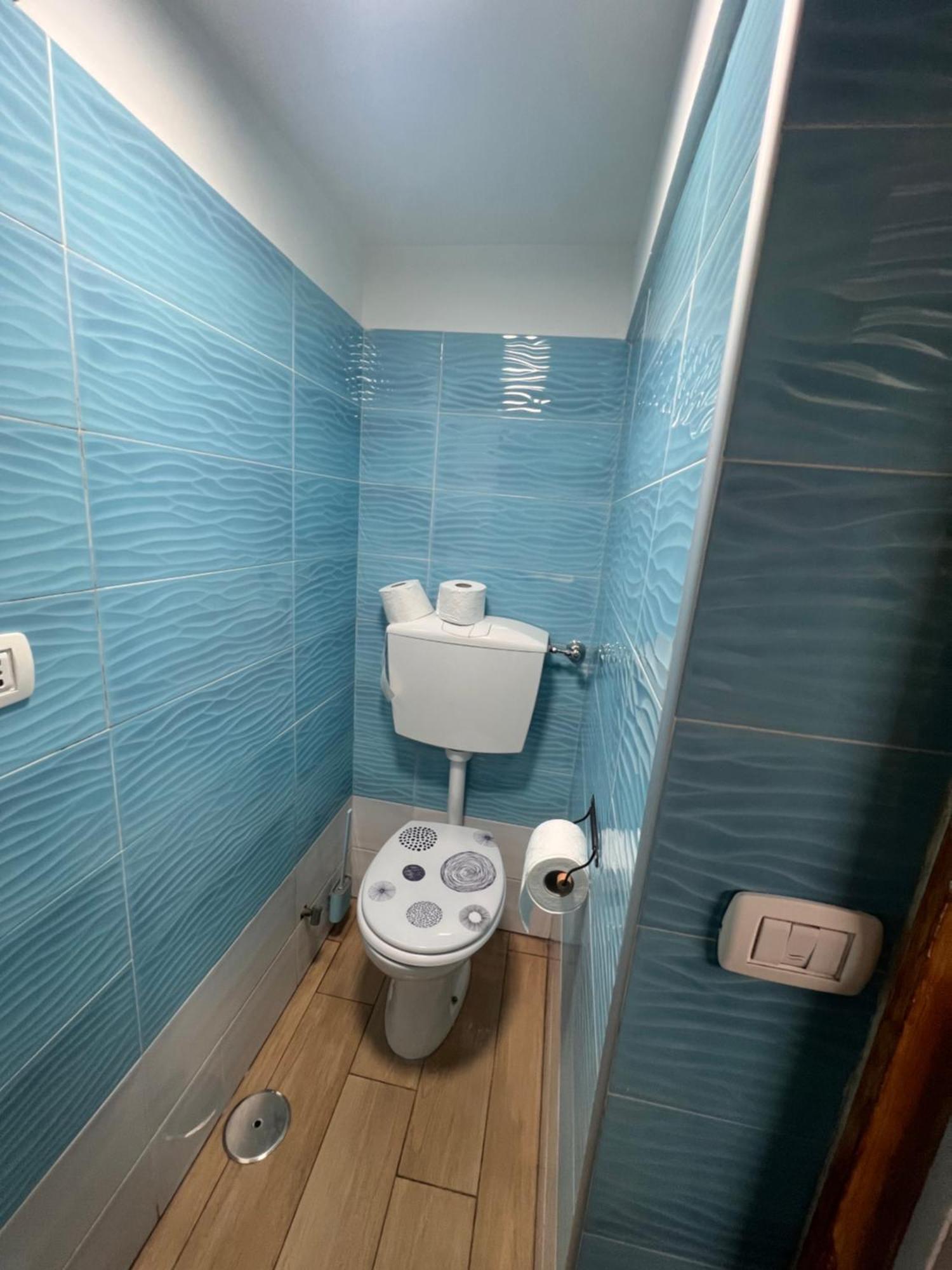 Casa Basile 15 Bed & Breakfast Naples
