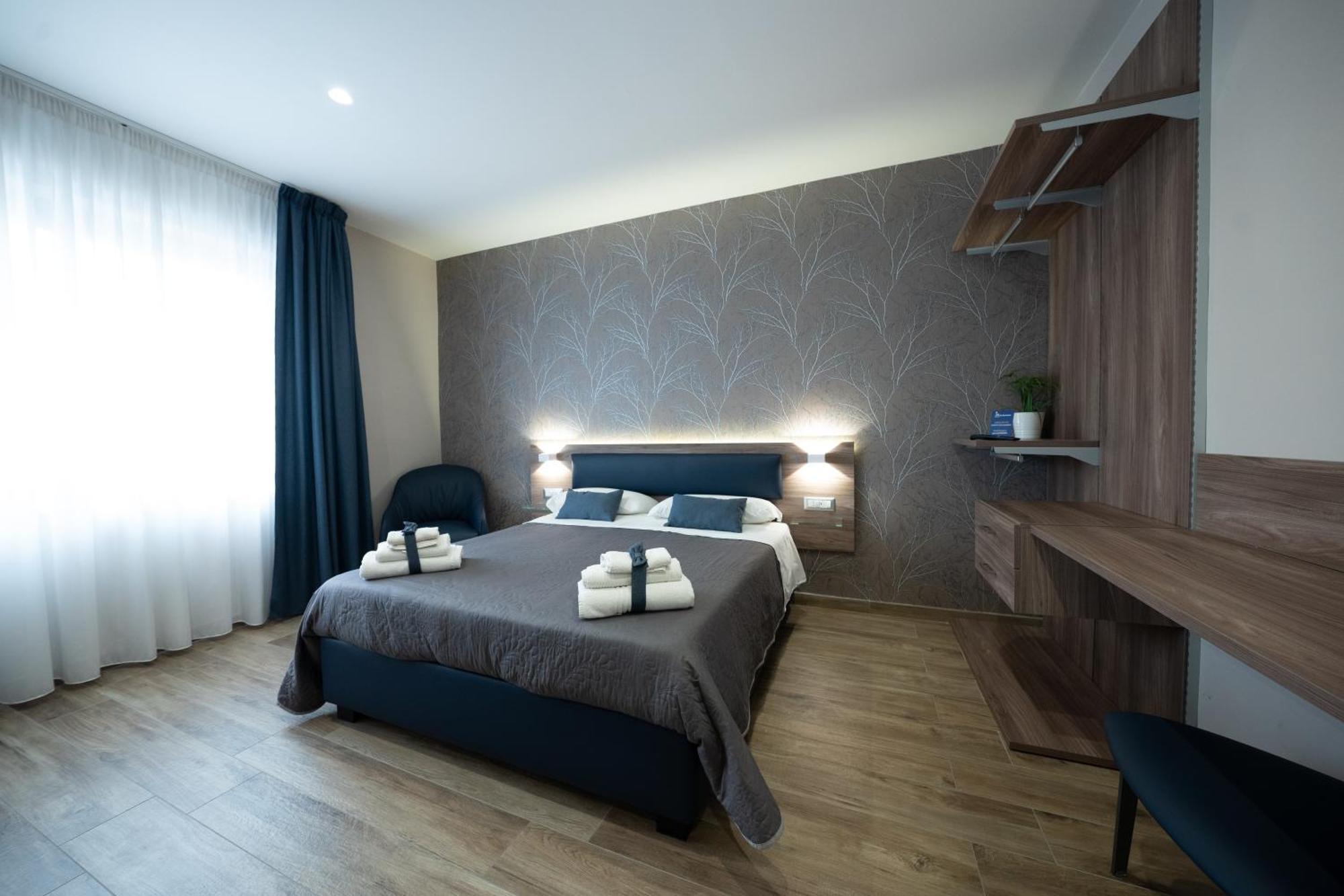Bed & Breakfast Famalu Naples