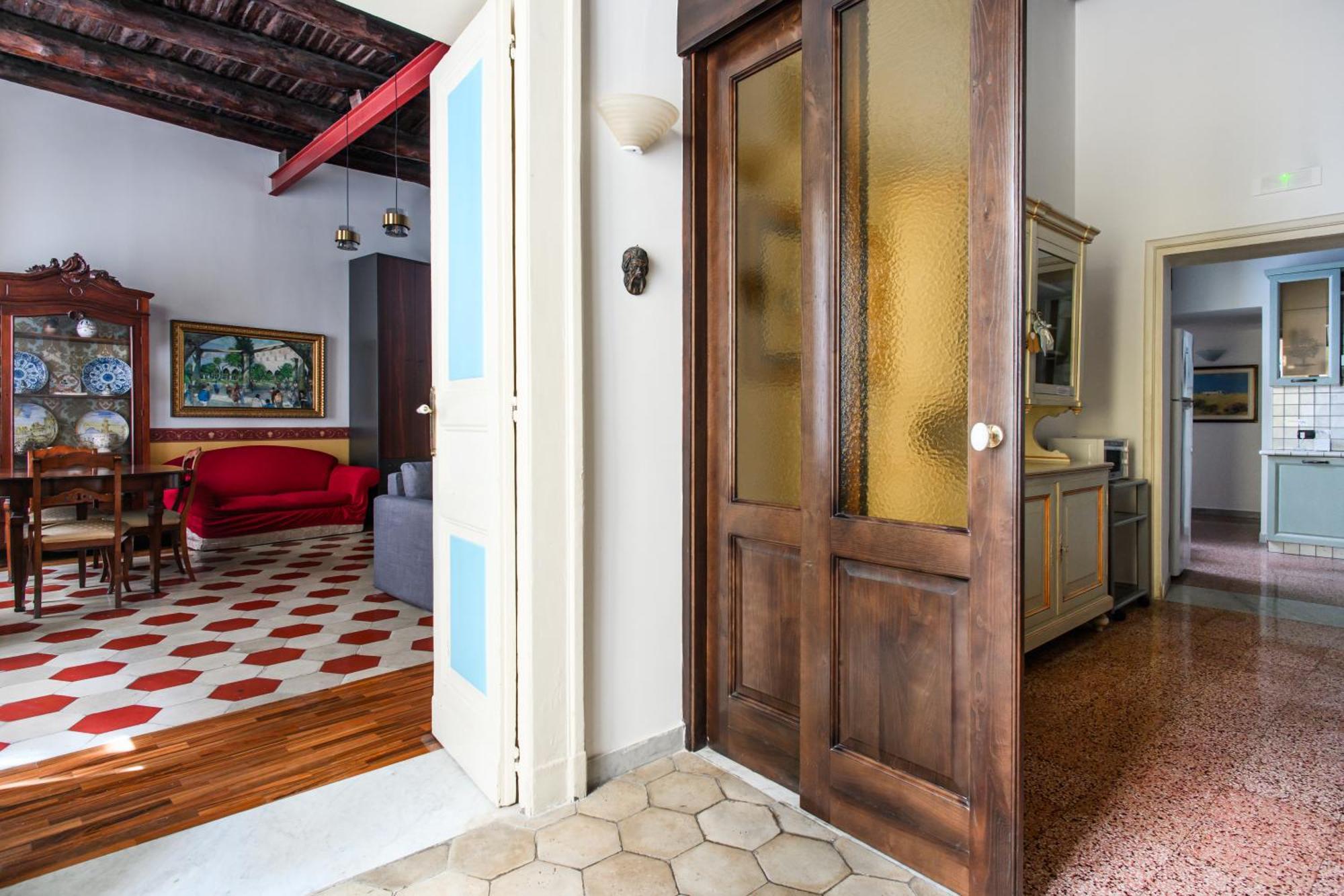 Regal Santa Chiara By Dimorra Apartment *