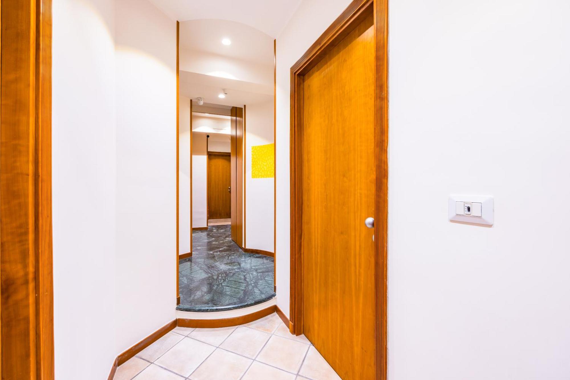 Chiave Di Fuga By Napoliapartments Apartment Naples