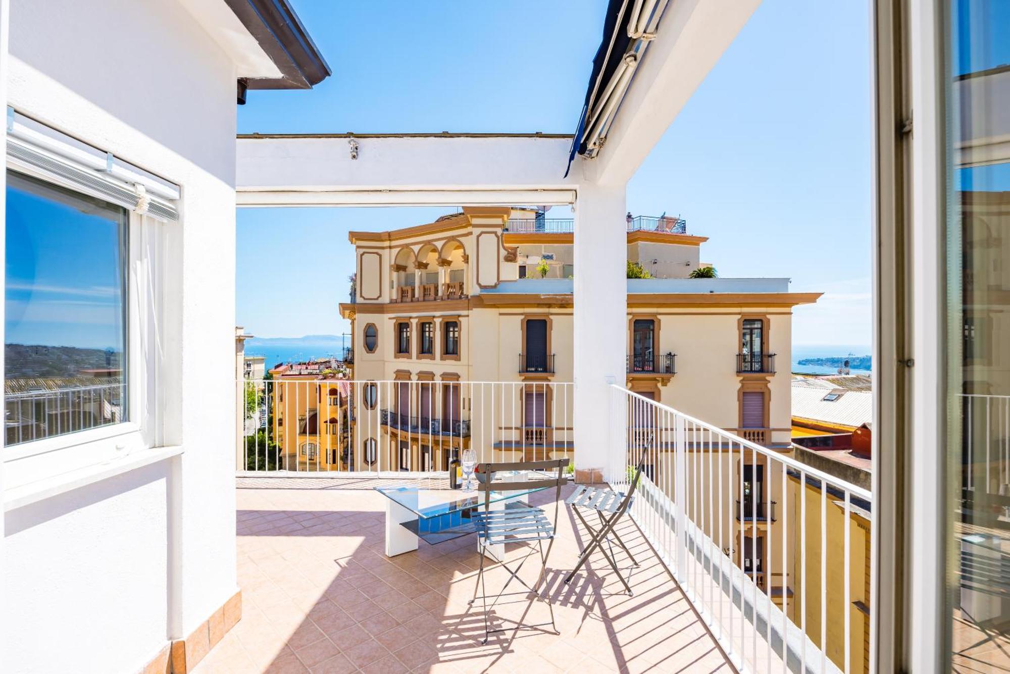 Apartment Chiave Di Fuga By Napoliapartments Naples