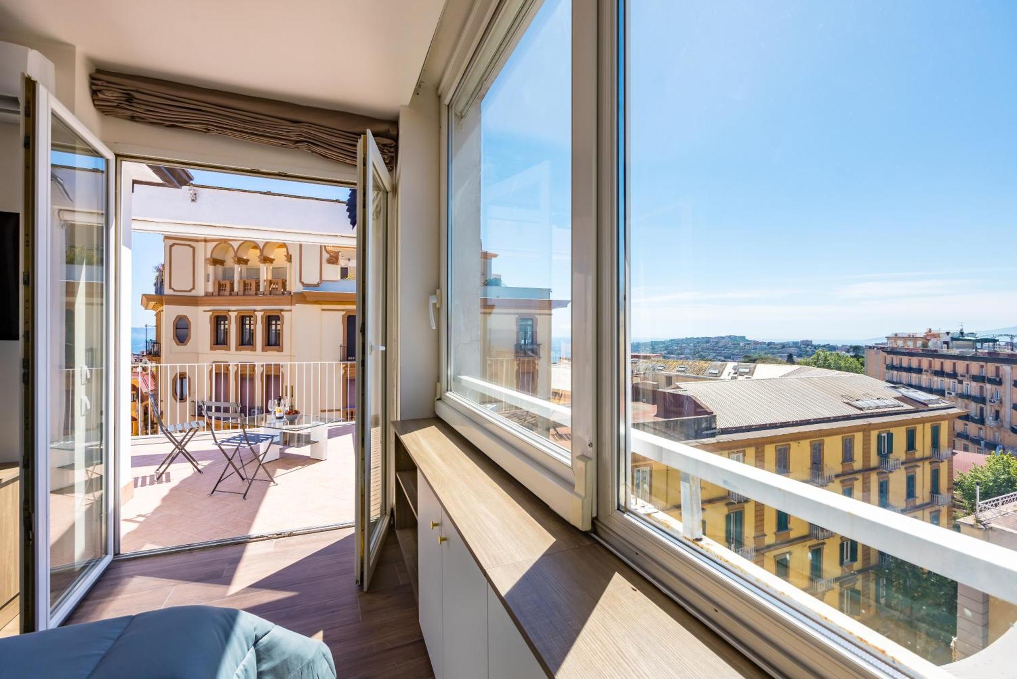 Apartment Chiave Di Fuga By Napoliapartments Naples