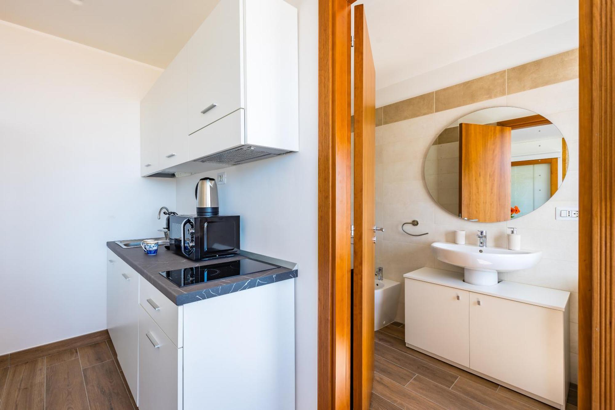 Chiave Di Fuga By Napoliapartments Apartment Naples