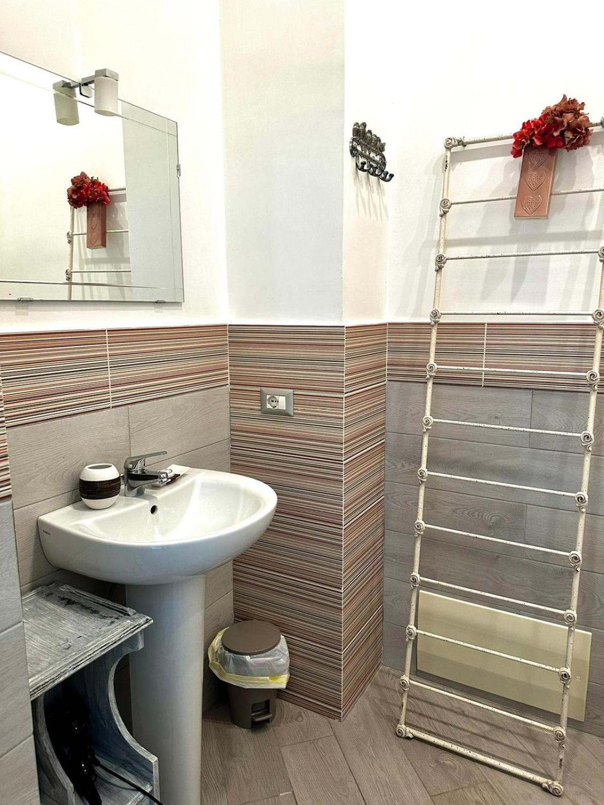 Bed & Breakfast 'a Vucchella Naples
