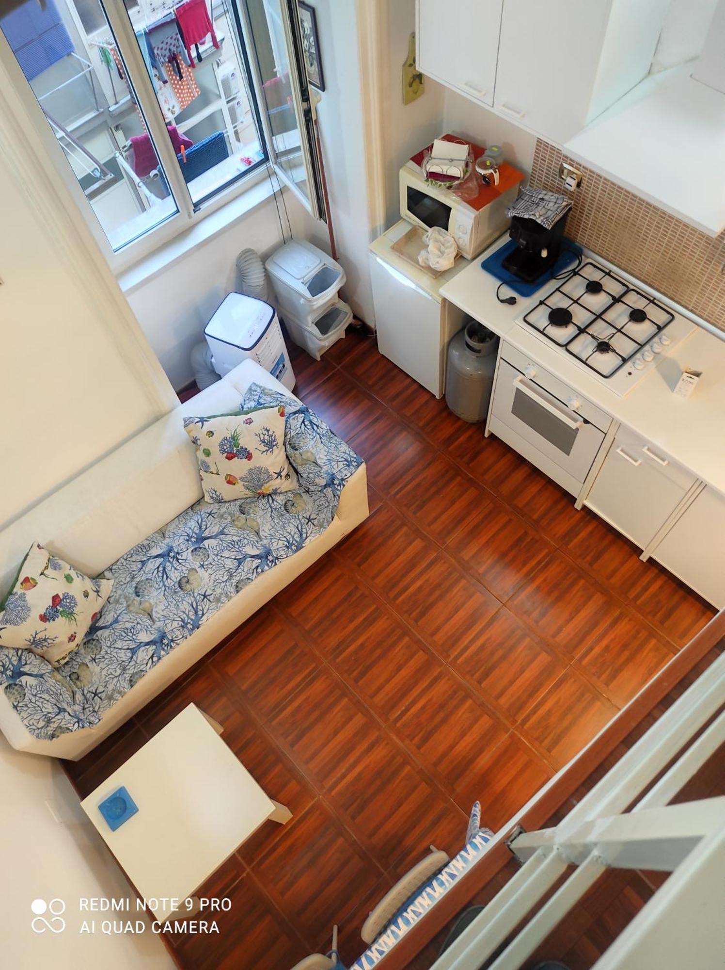 Nella Storica Piazza Carlo Iii Apartment Naples
