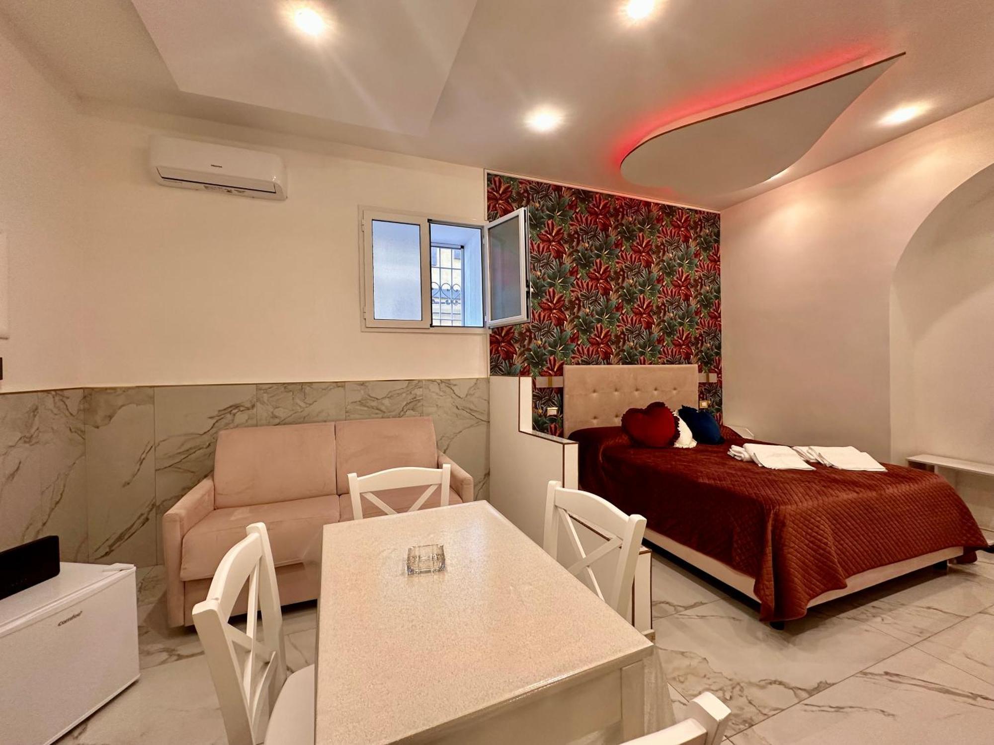 House Santa Fe Naples