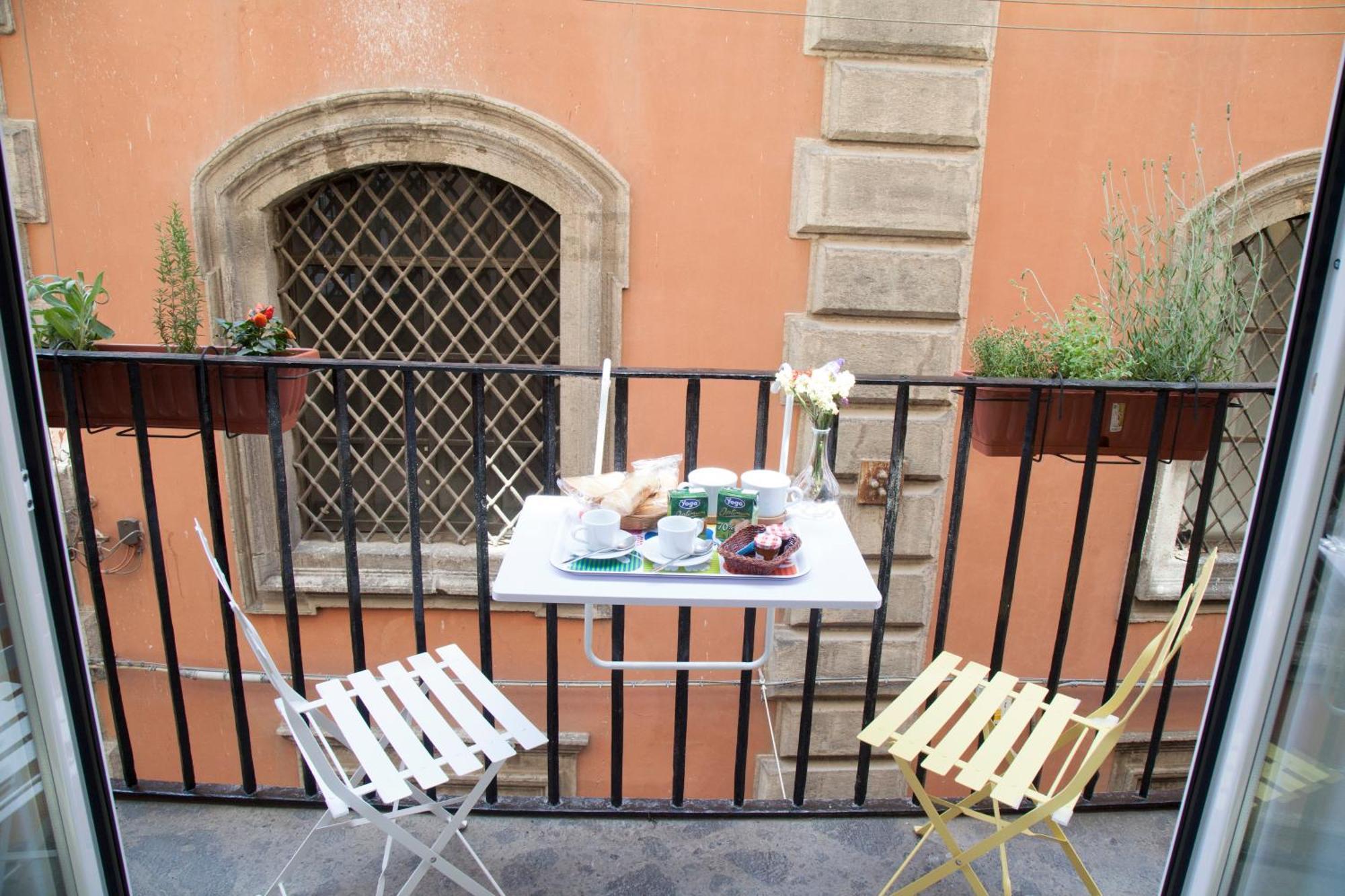 Sanbiagio, 25 Guest house