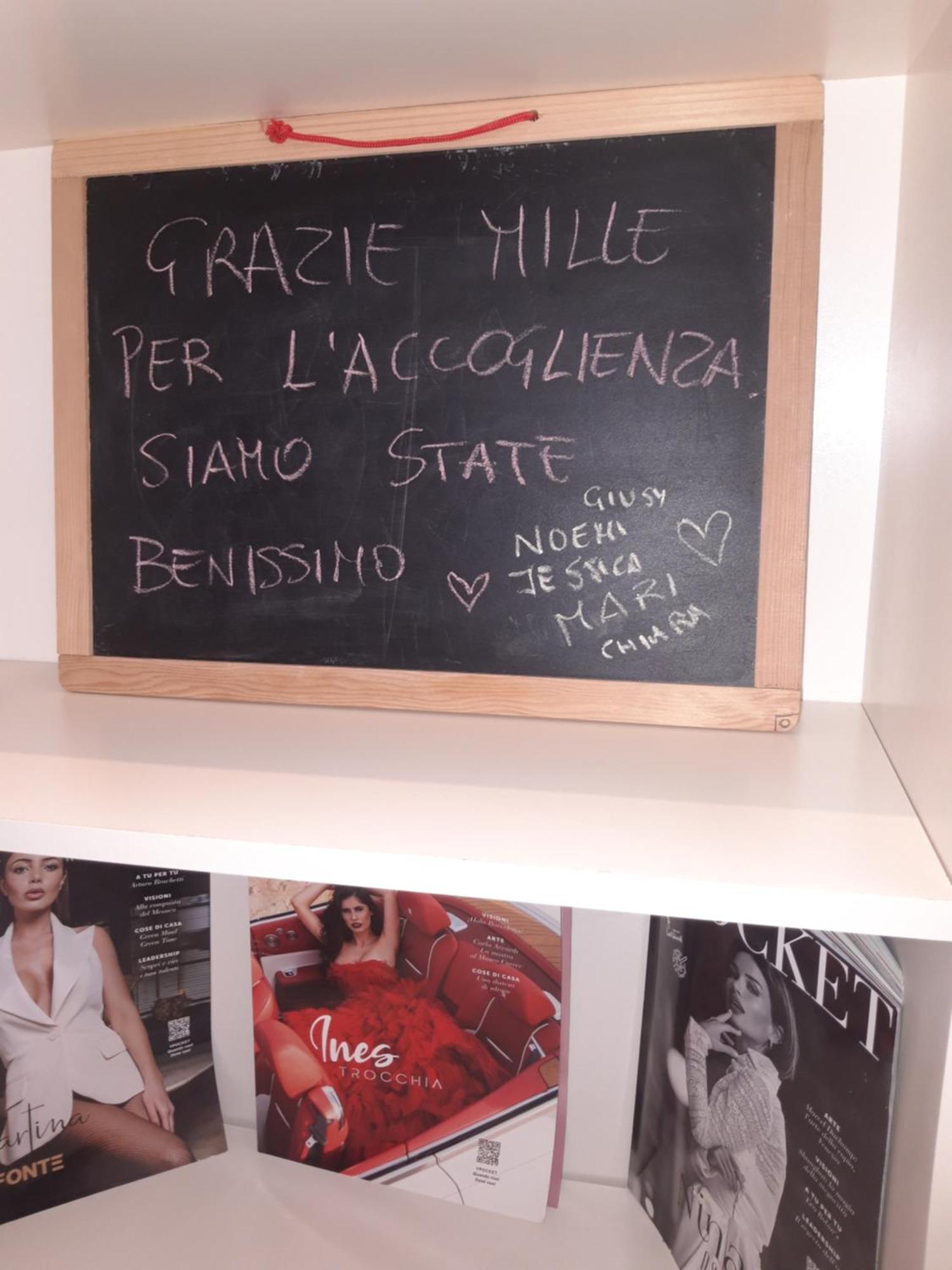 Apartment La Dimora Di Dora Naples