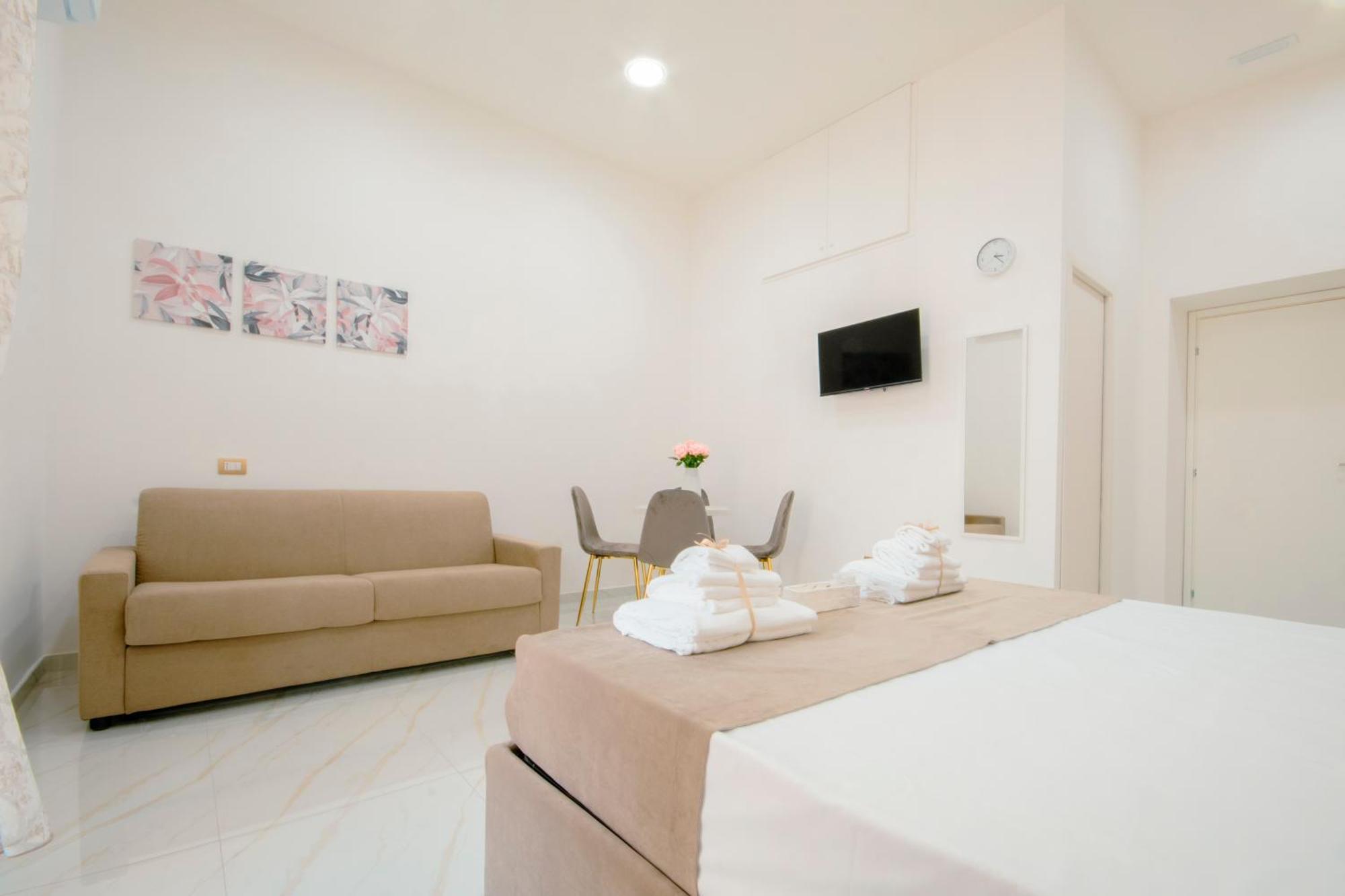 Guest house La Reggia Della Duchesca Naples