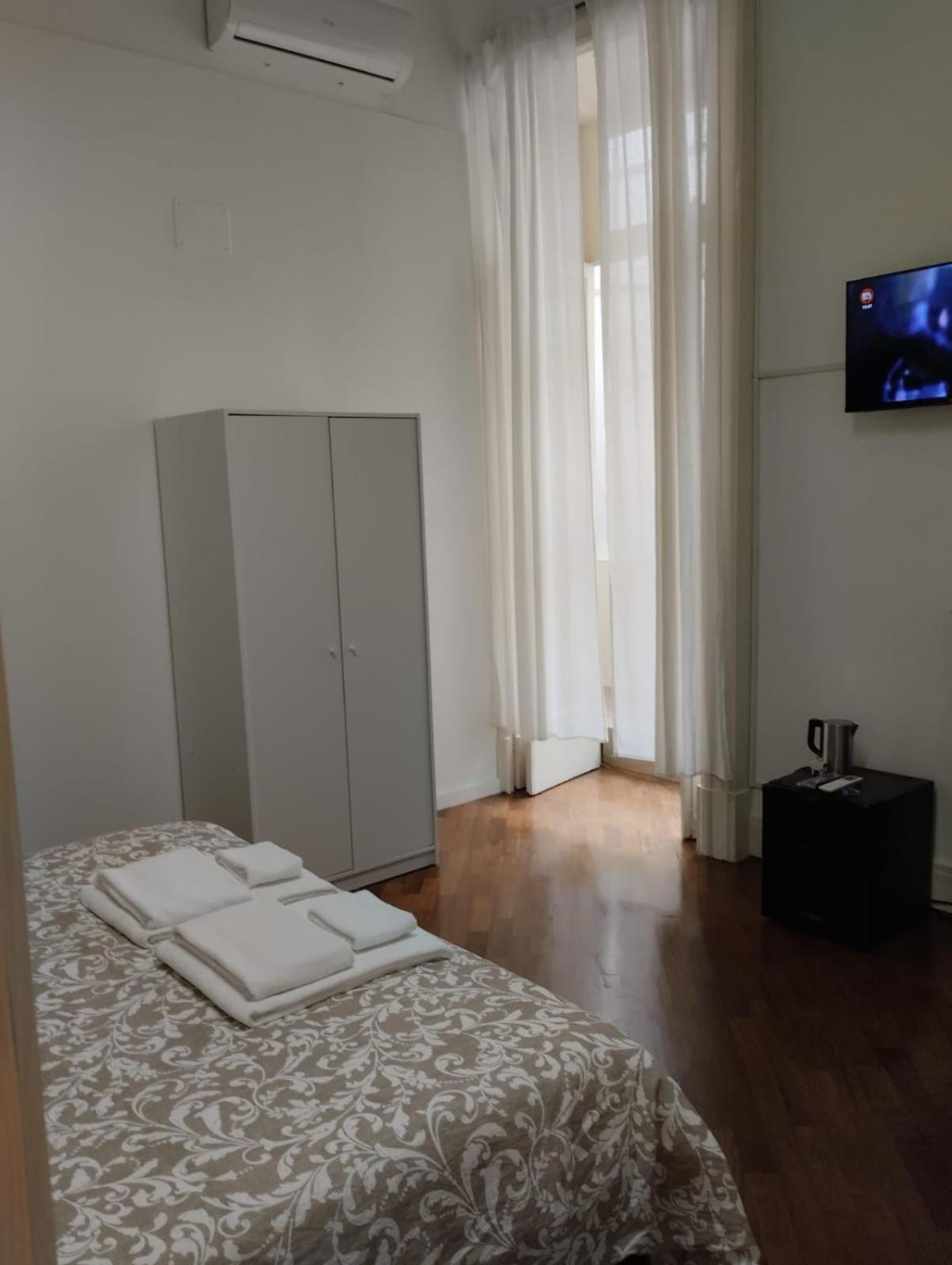 Guest house E Cavallerizza Naples