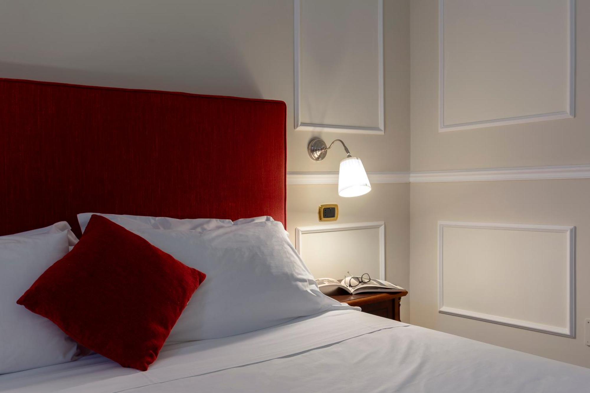 Napolit'amo Principe Hotel Naples