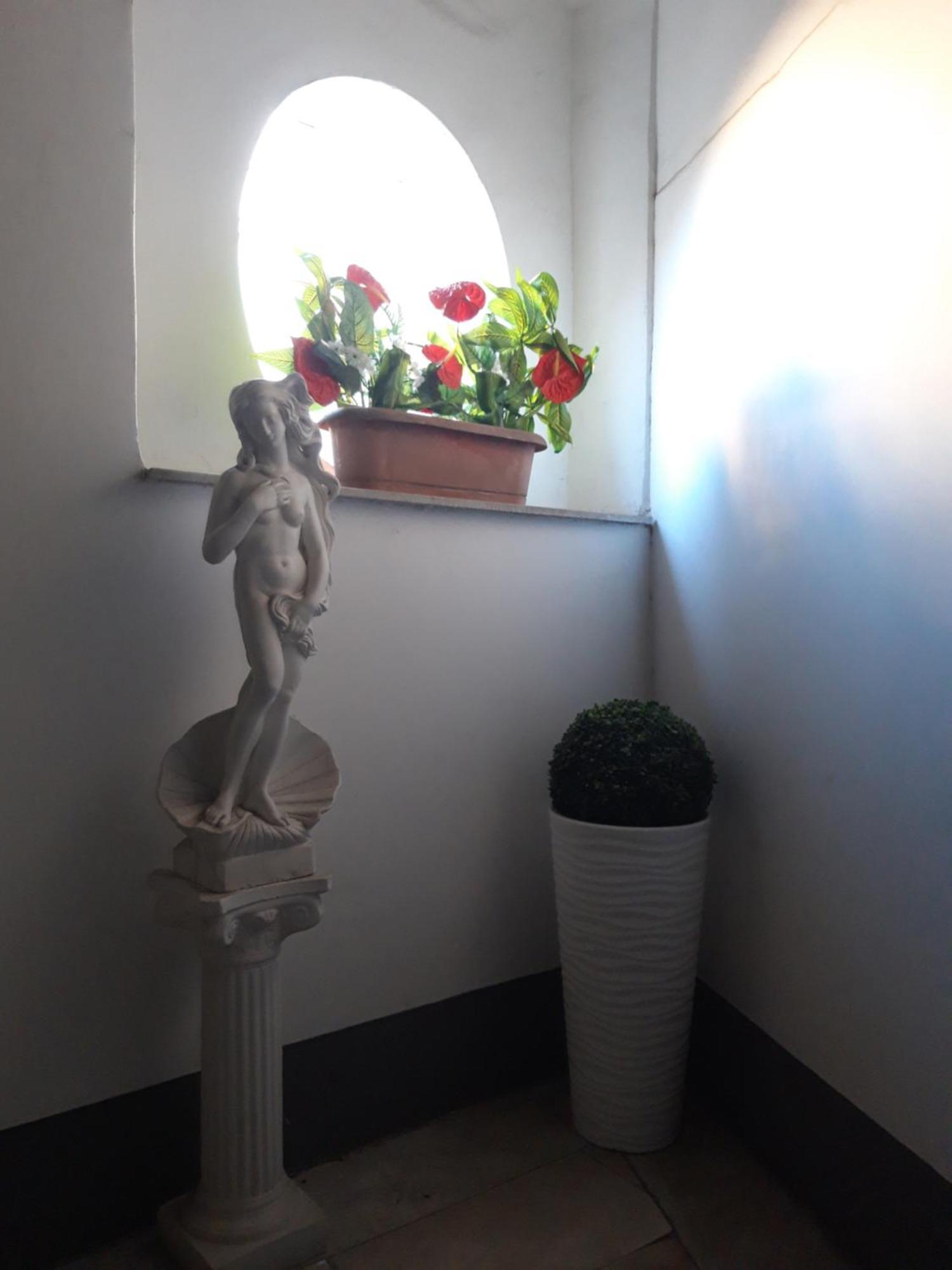 La Dimora Di Dora * Naples