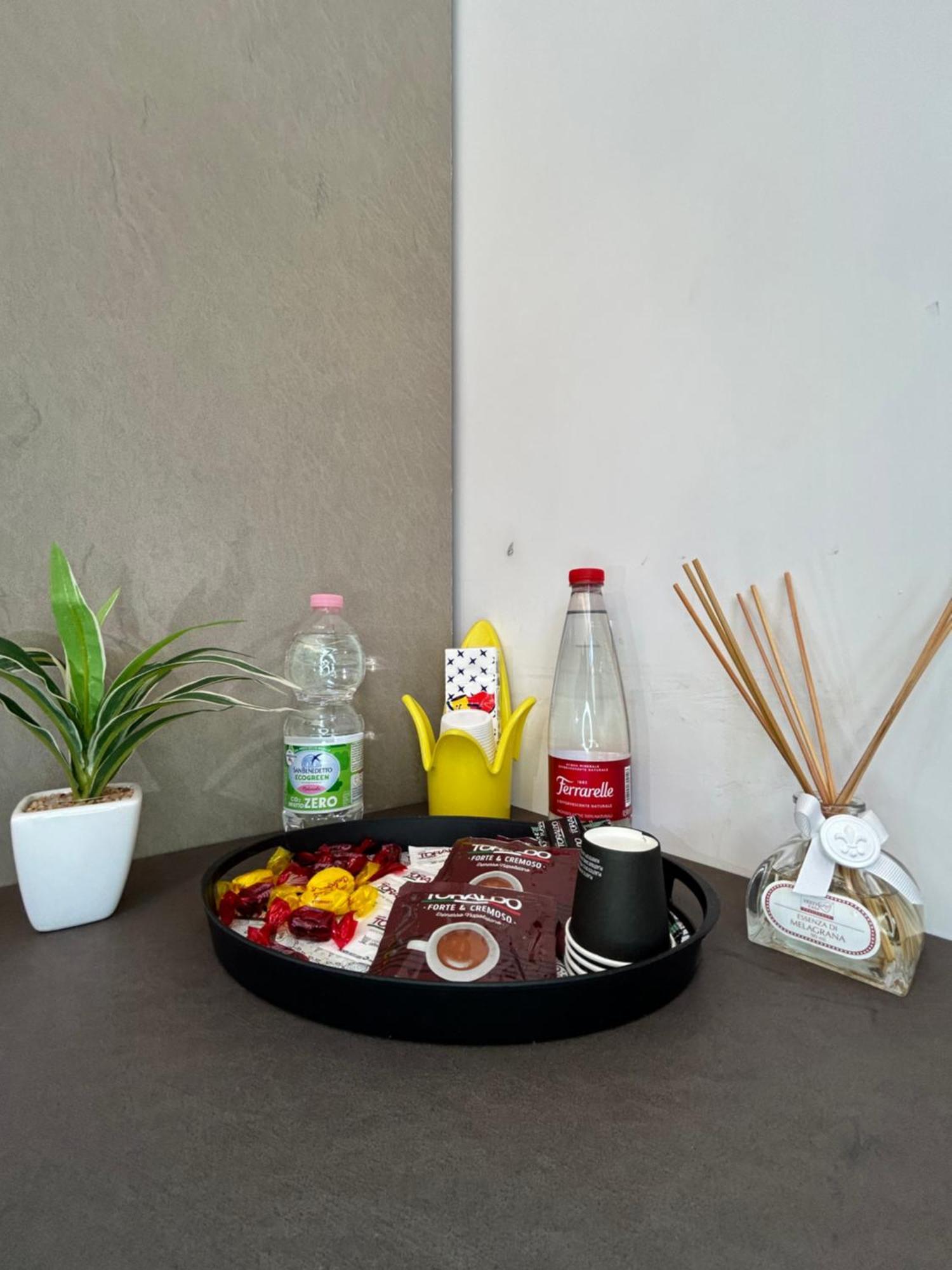 Binario 14 Piazza Garibaldi Bed & Breakfast *