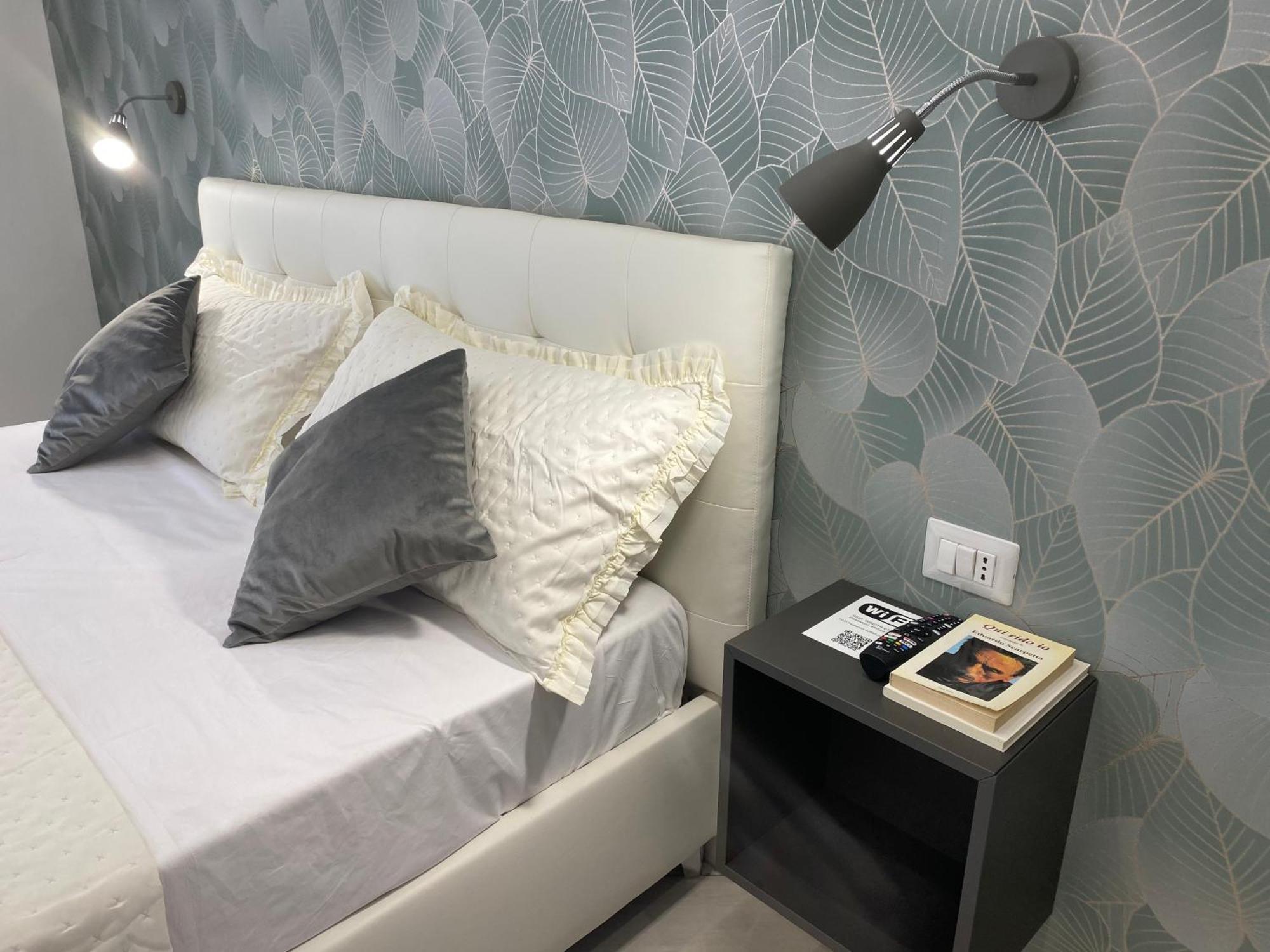 Ludben Dante Guest house Naples