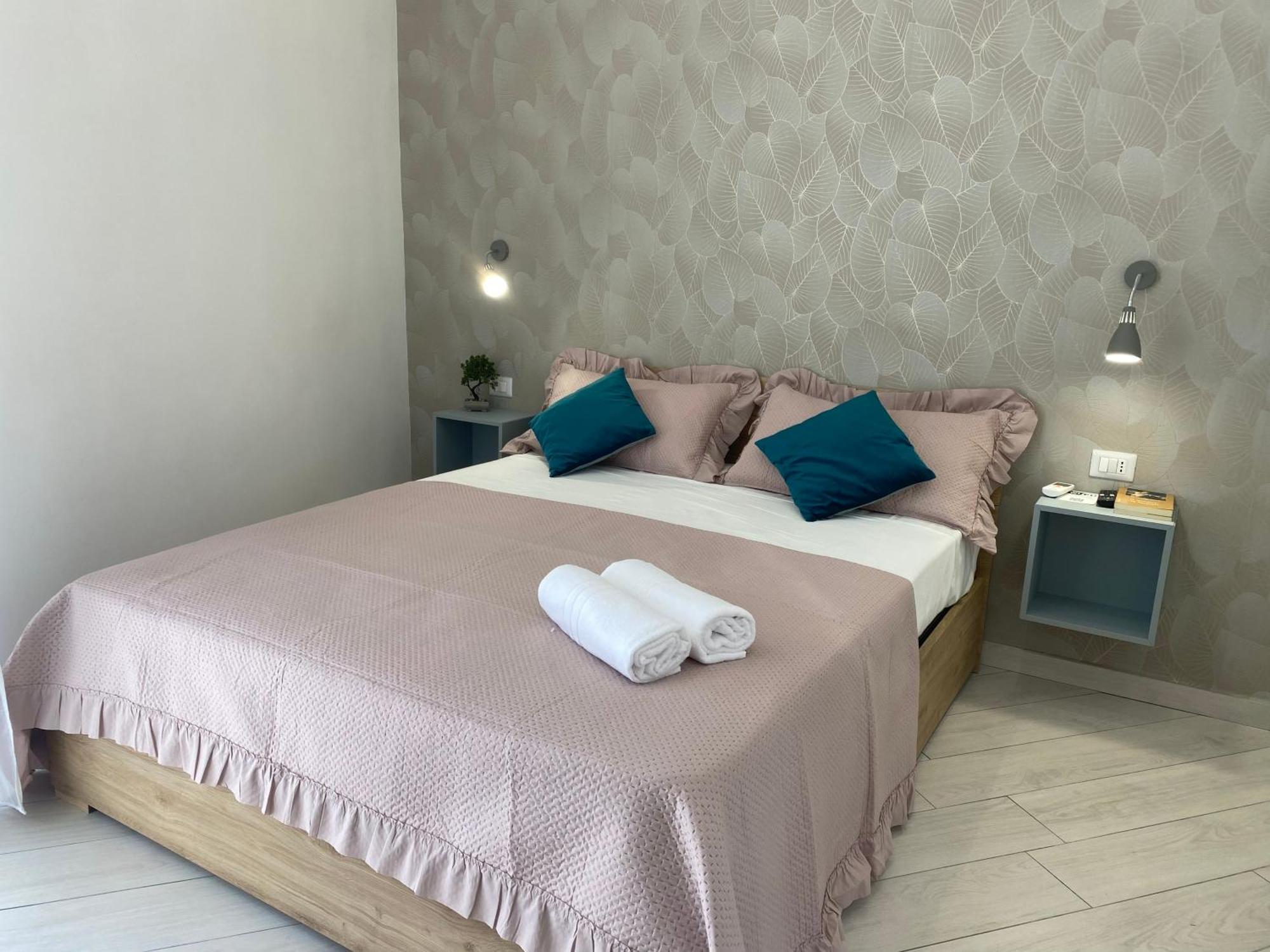 Ludben Dante Guest house