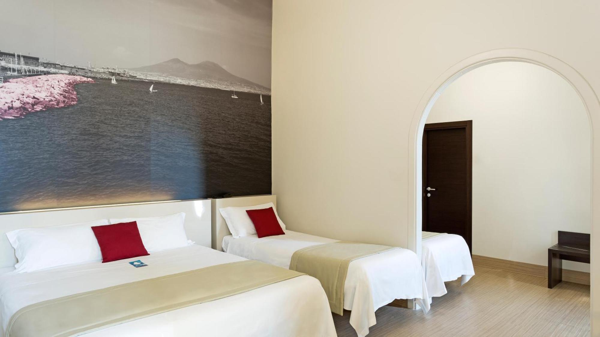 Hotel B&B Hotel Napoli Naples