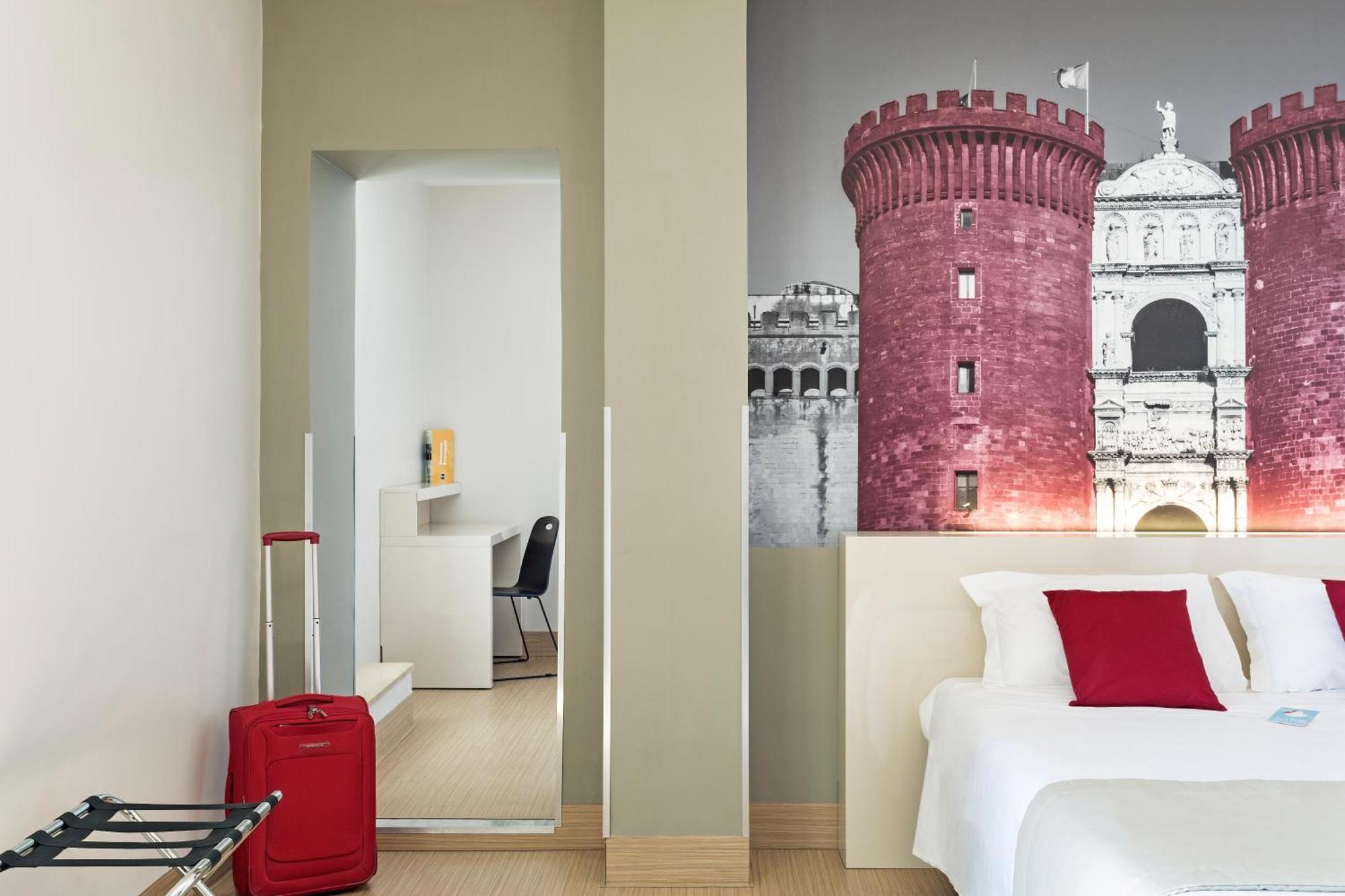 B&B Hotel Napoli 3* Naples