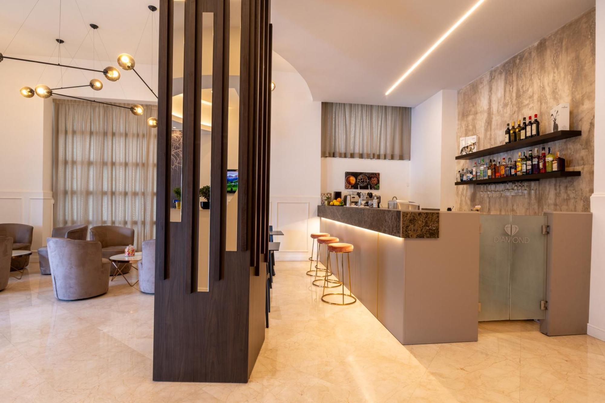 Hotel Diamond 3*