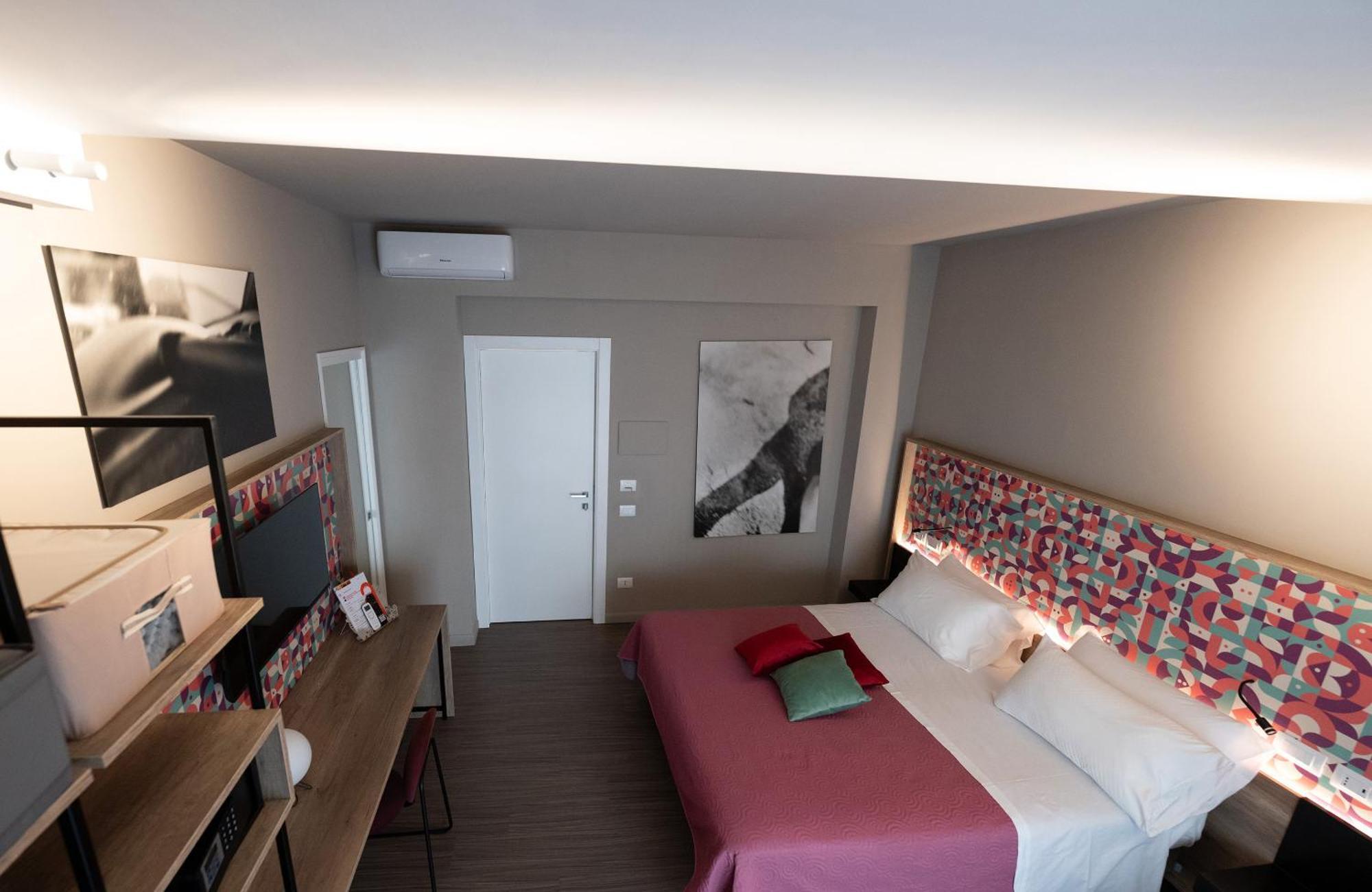 Bed In Centro Bed & Breakfast Naples