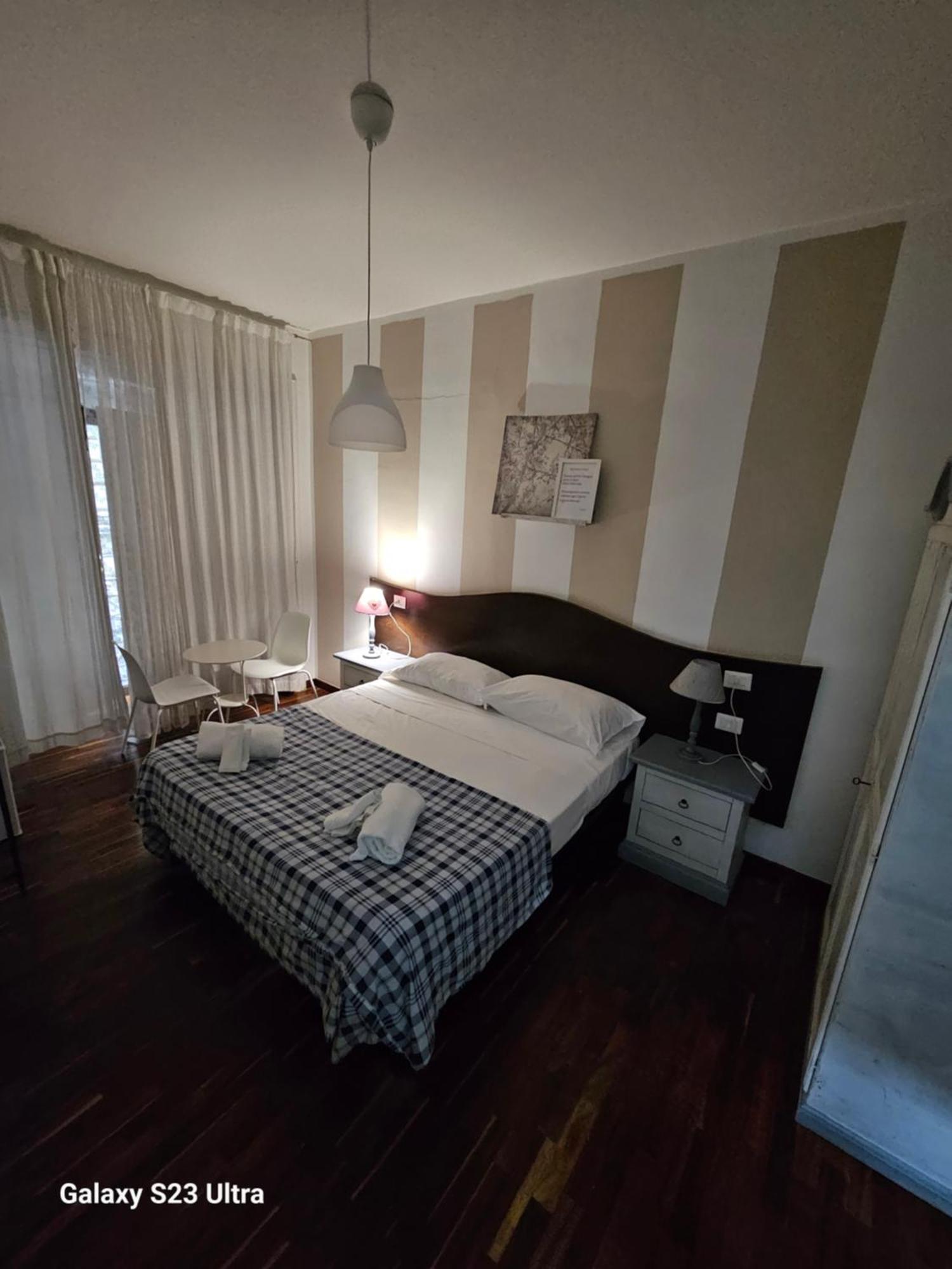 Room&jacuzzi Guest house